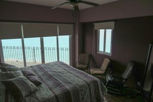 Alquiler Vacacional - Stunning oceanfront view with rare view of famous
cliff divers.