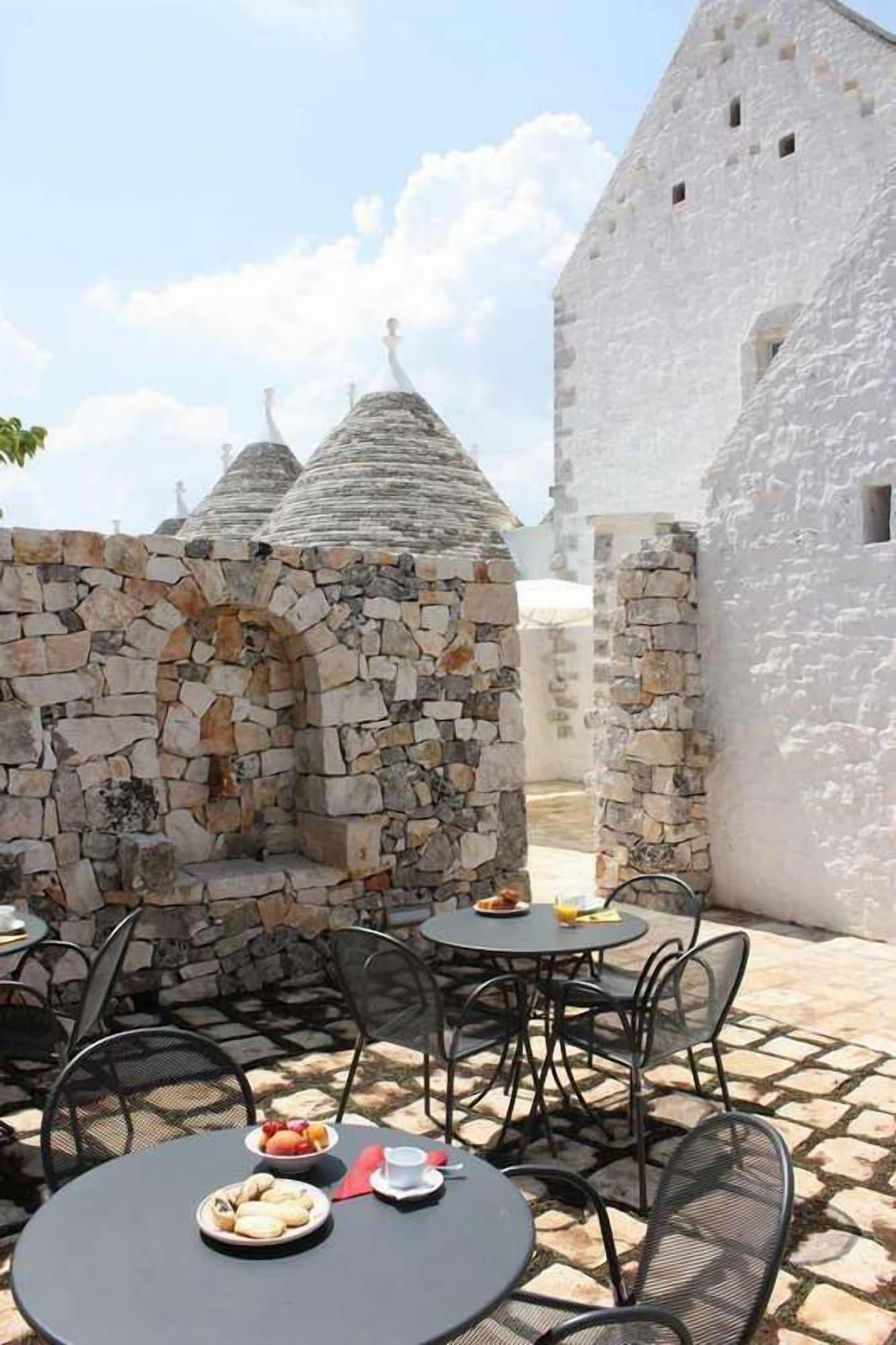 Vista Lobby Masseria Serralta