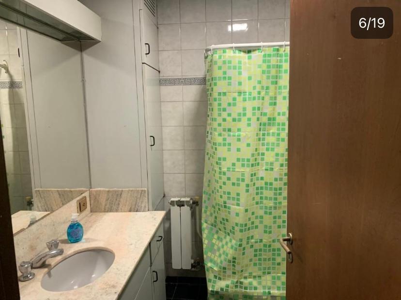 Baño Hostel La Embajada