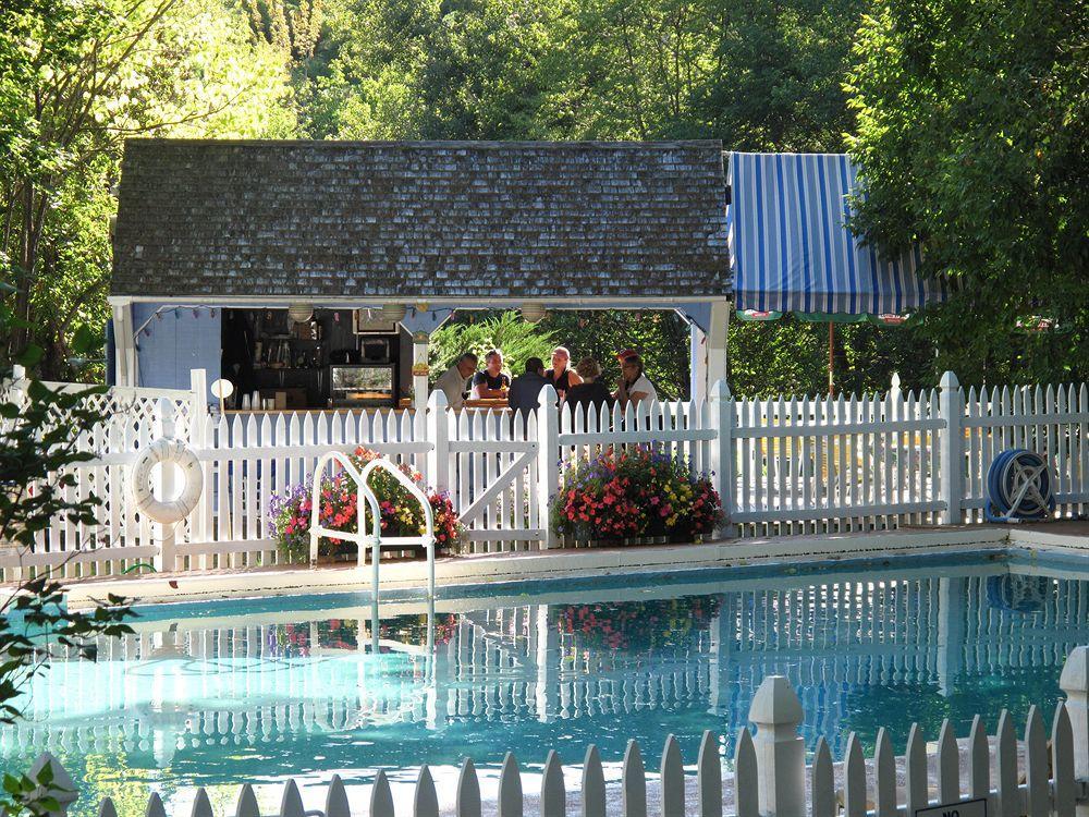 Playa Christmas Farm Inn and Spa