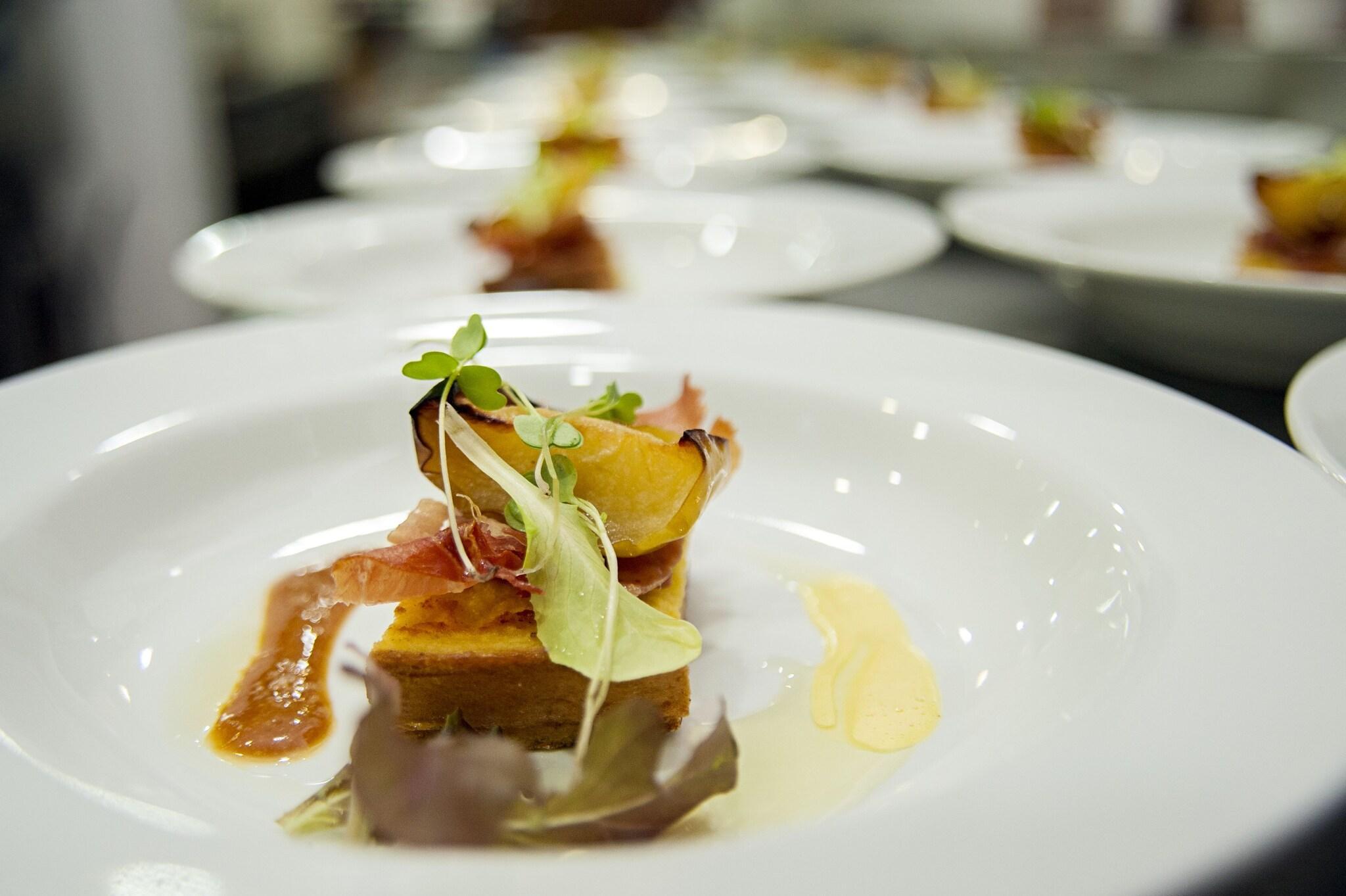 Restaurant TRYP by Wyndham Varginha Cafe Royal