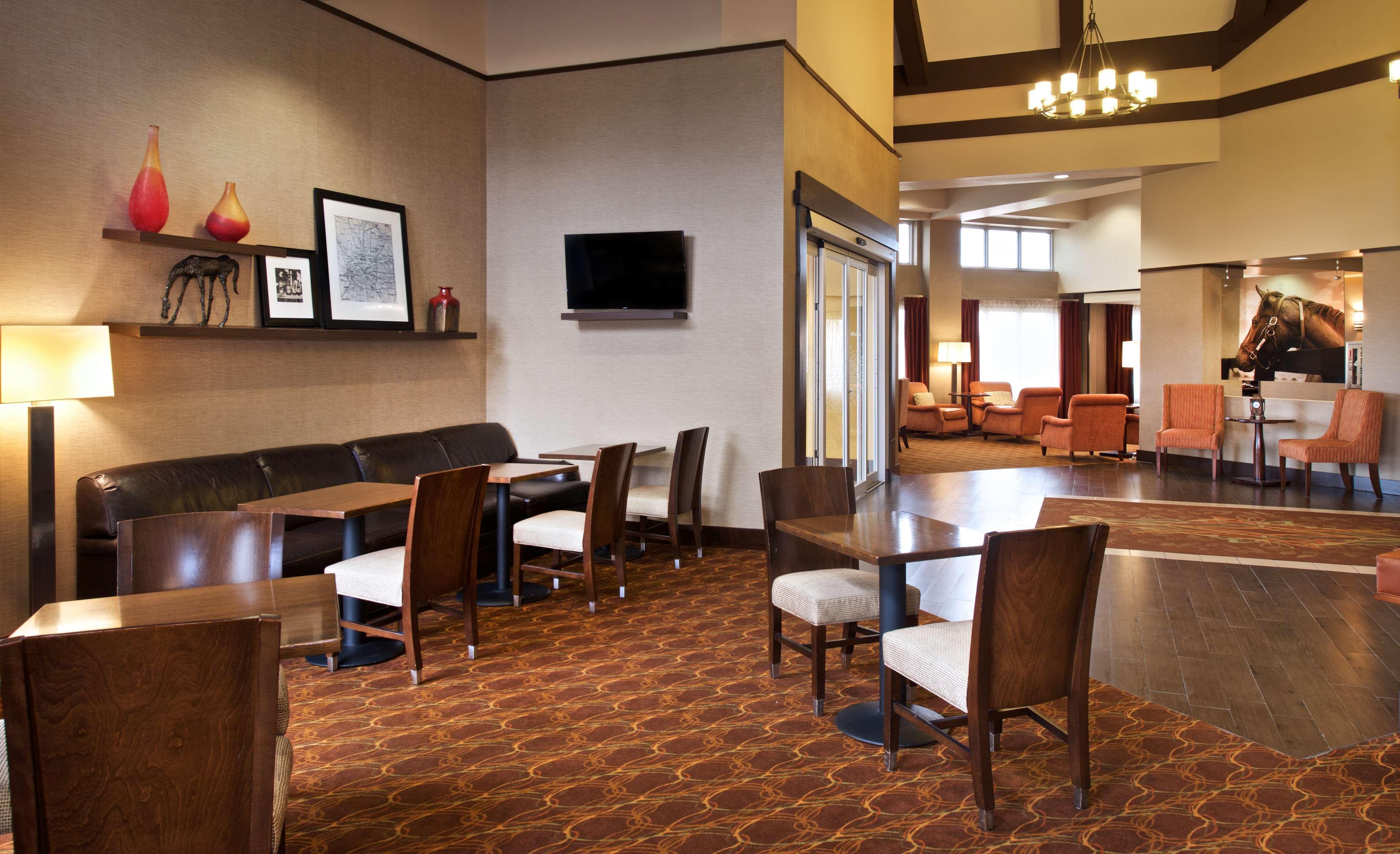 Vista Exterior Hampton Inn & Suites N. Ft. Worth-Alliance Airport