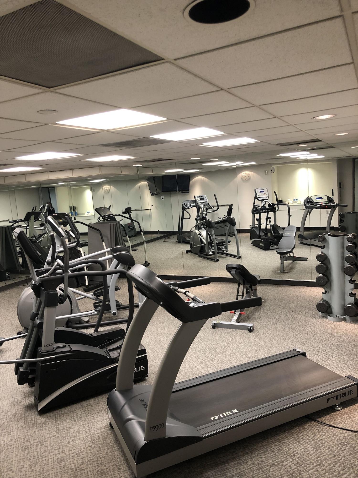 Gimnasio Somerset Inn