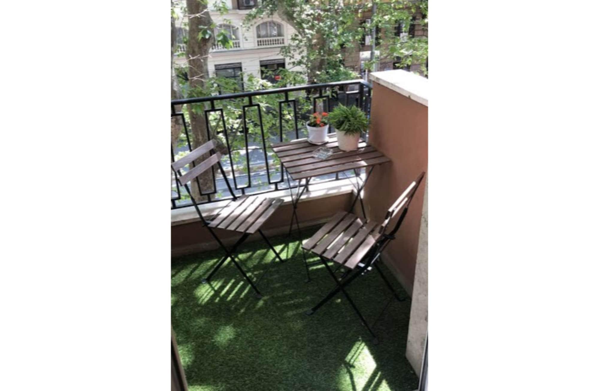 Varios In Trastevere house