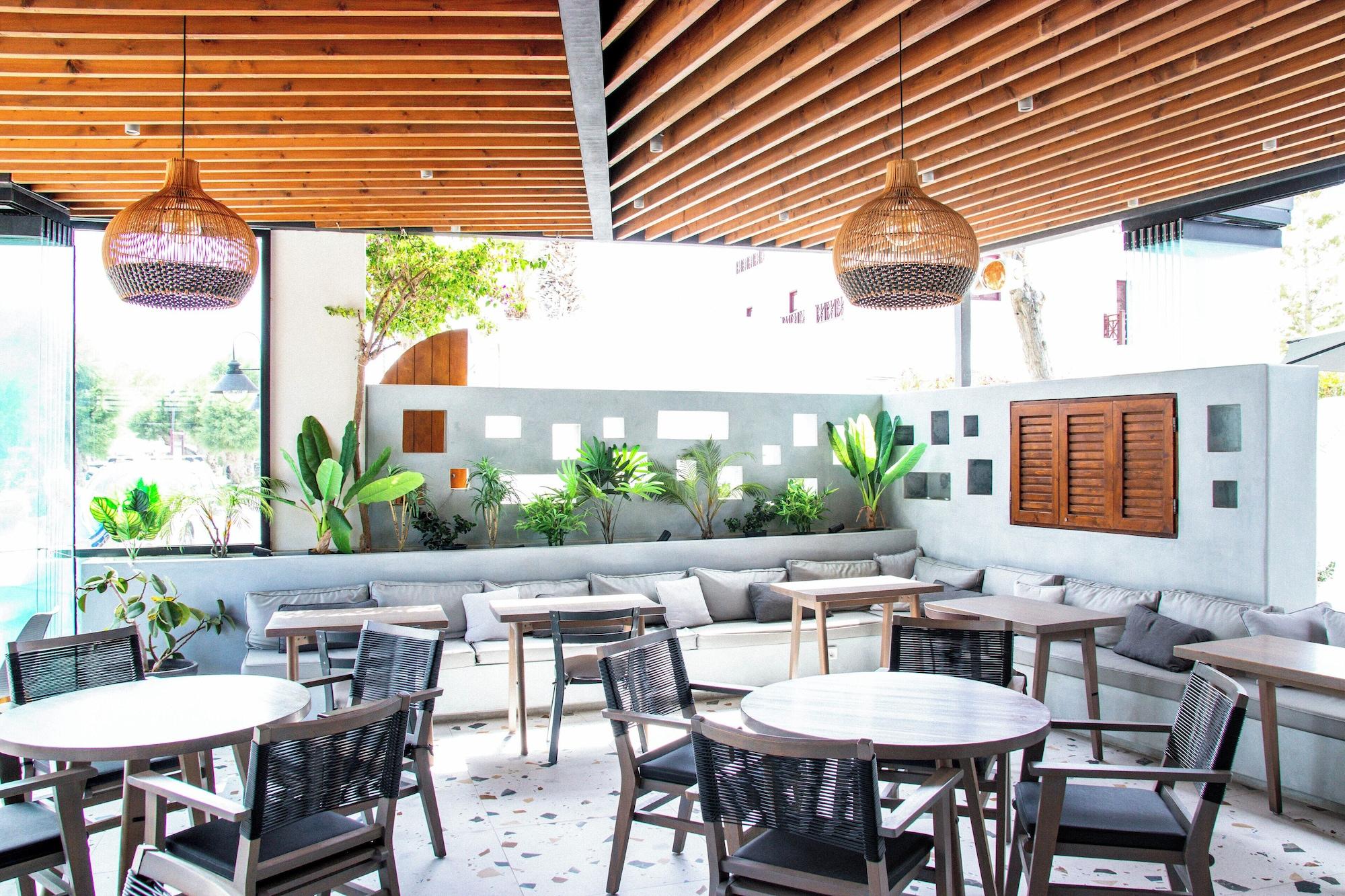 Restaurant Sellada Beach