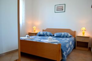 Alquiler Vacacional - Apartment in Zambrattia with sea view balcony, garden, parking, WiFi, AC
