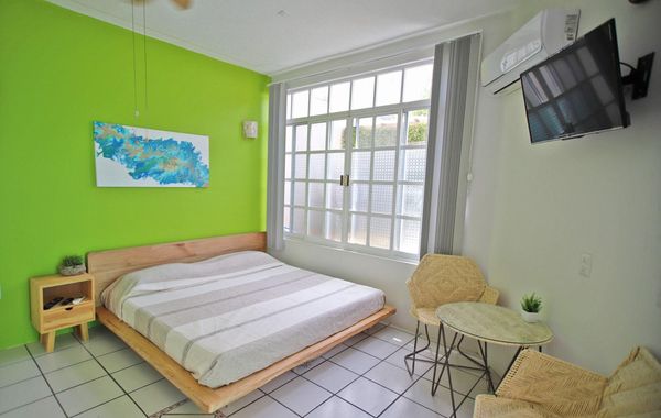 Comfortable Studio - Fast wifi, King bed, Pool, Near Beach, AC - Hoteles con alberca en Puerto Escondido, Oaxaca