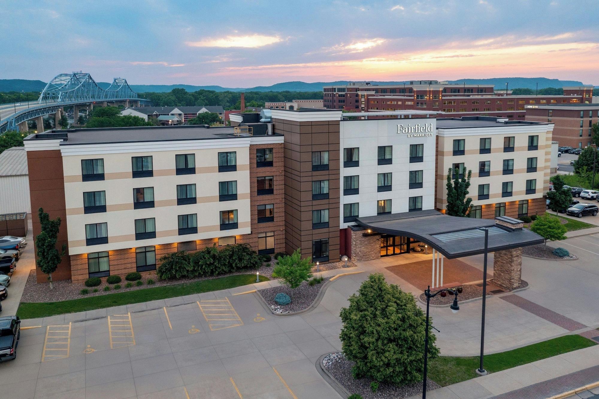 Vista Exterior Fairfield Inn & Suites by Marriott La Crosse Downtown