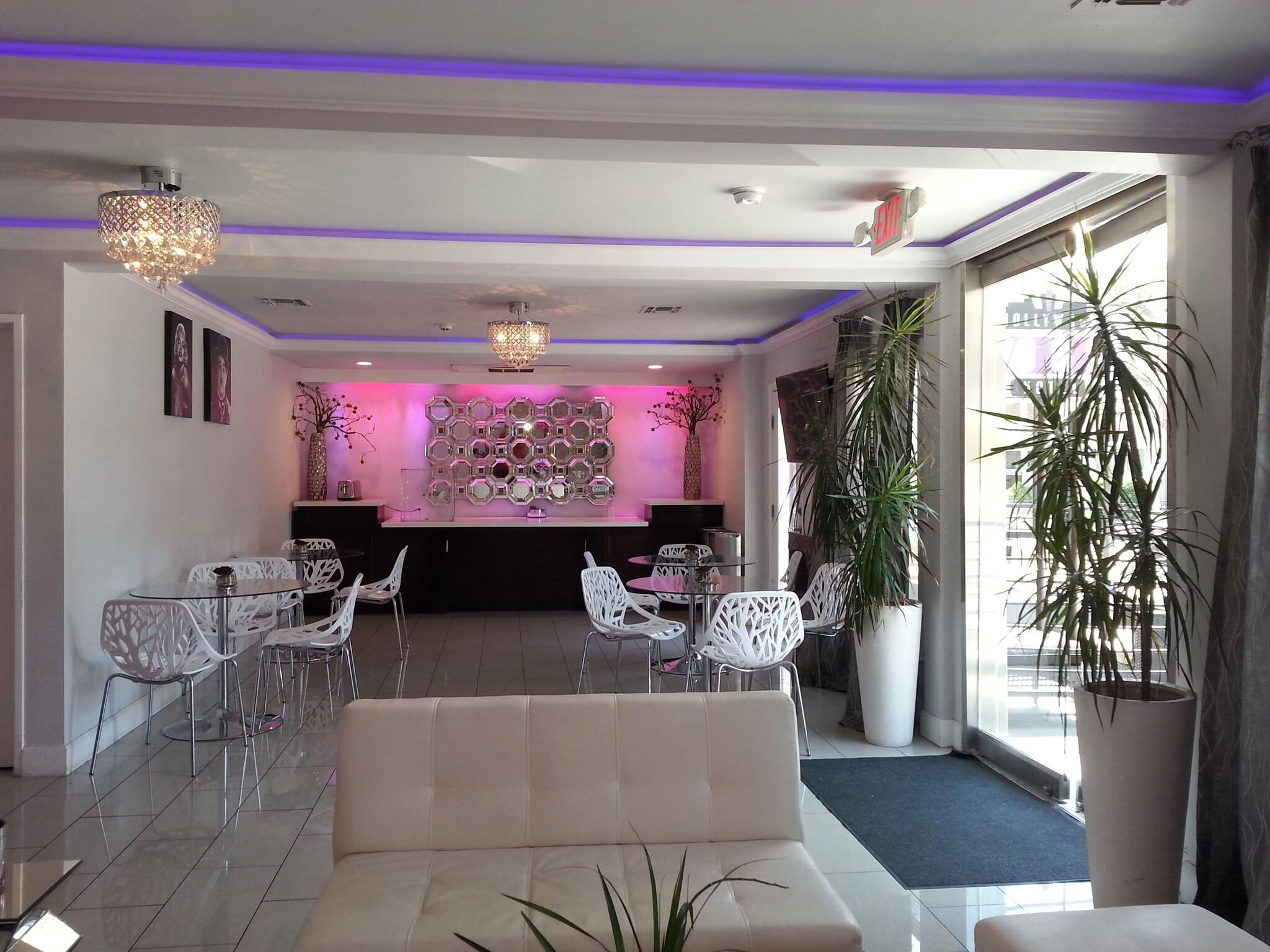 Restaurant Hollywood VIP Hotel