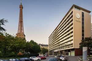 Paquete - Pullman Paris Tour Eiffel