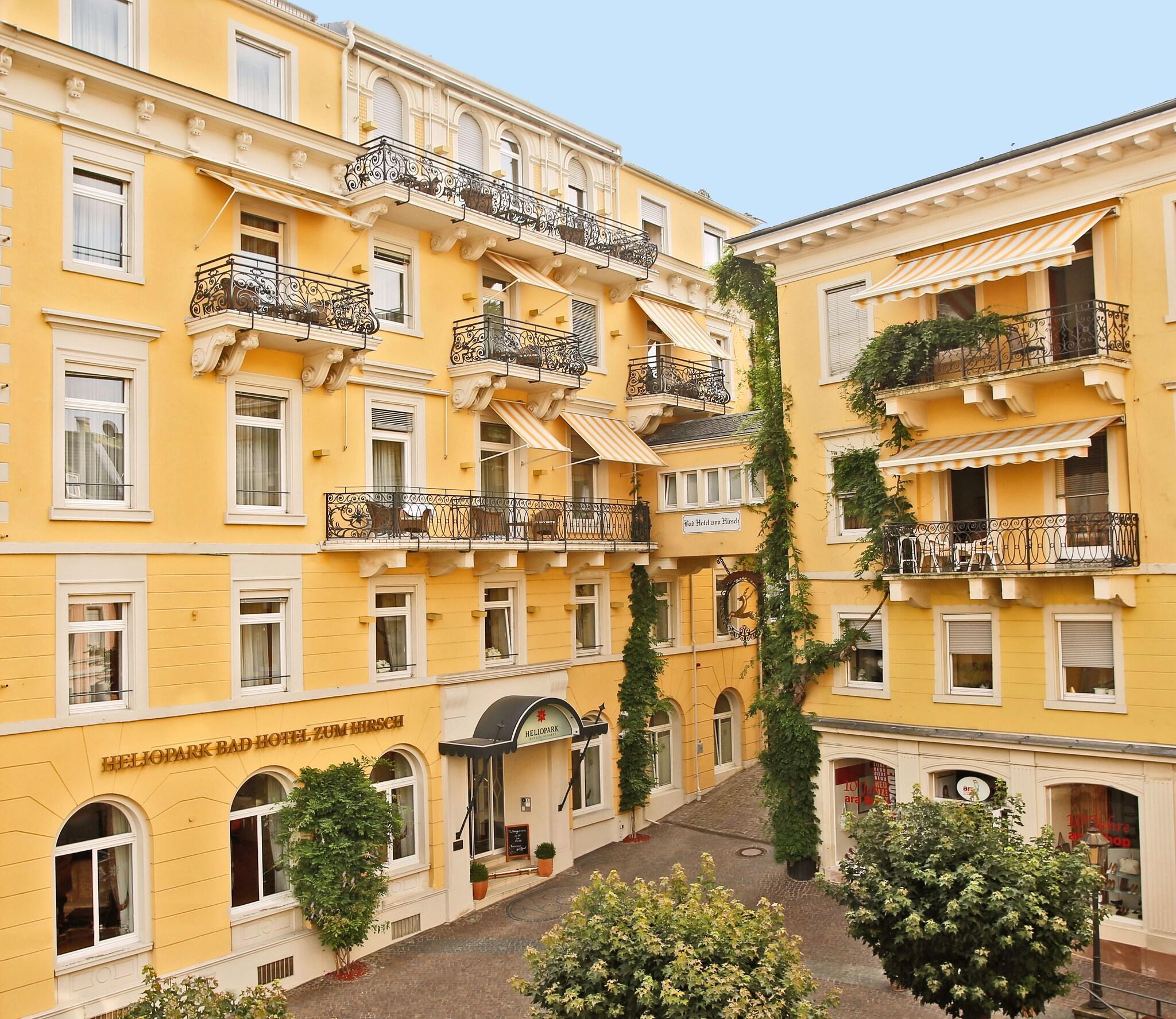 Vista Exterior HELIOPARK Bad Hotel zum Hirsch