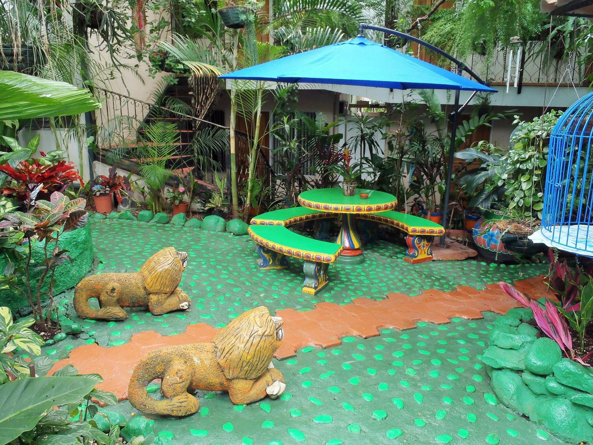 Varios Casa Lima Bed & Breakfast