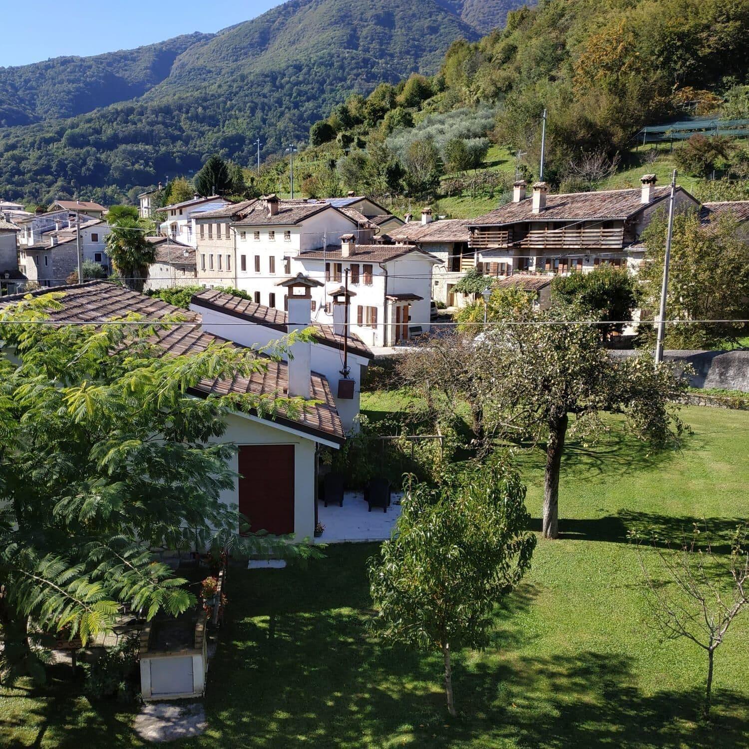 Vista Exterior Ernestina
