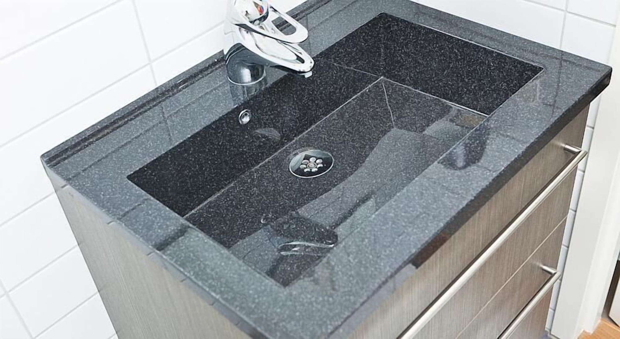 Equipamiento de Habitación Ett Smart Sollentuna