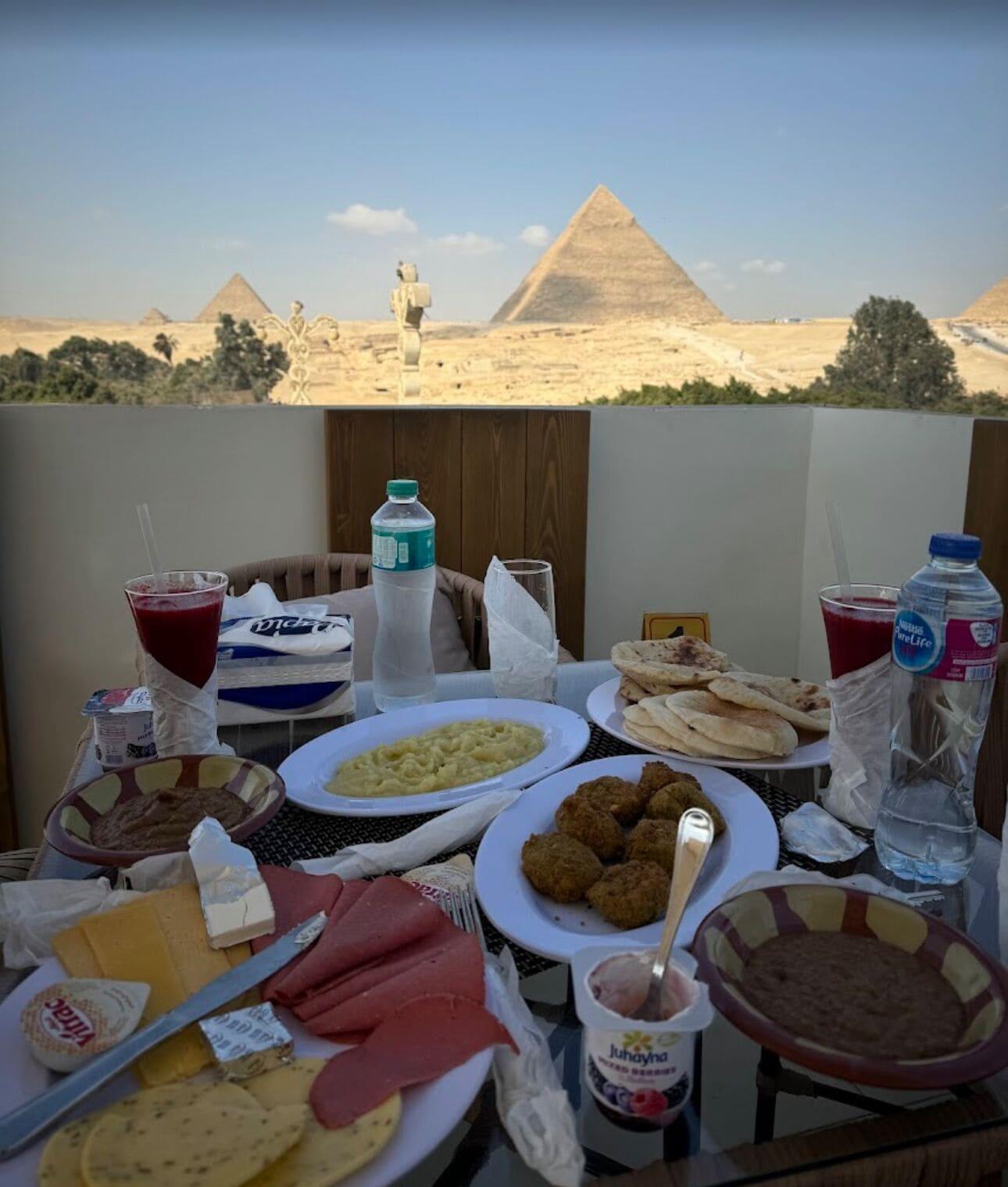 Restaurant Pyramids On The Spot View