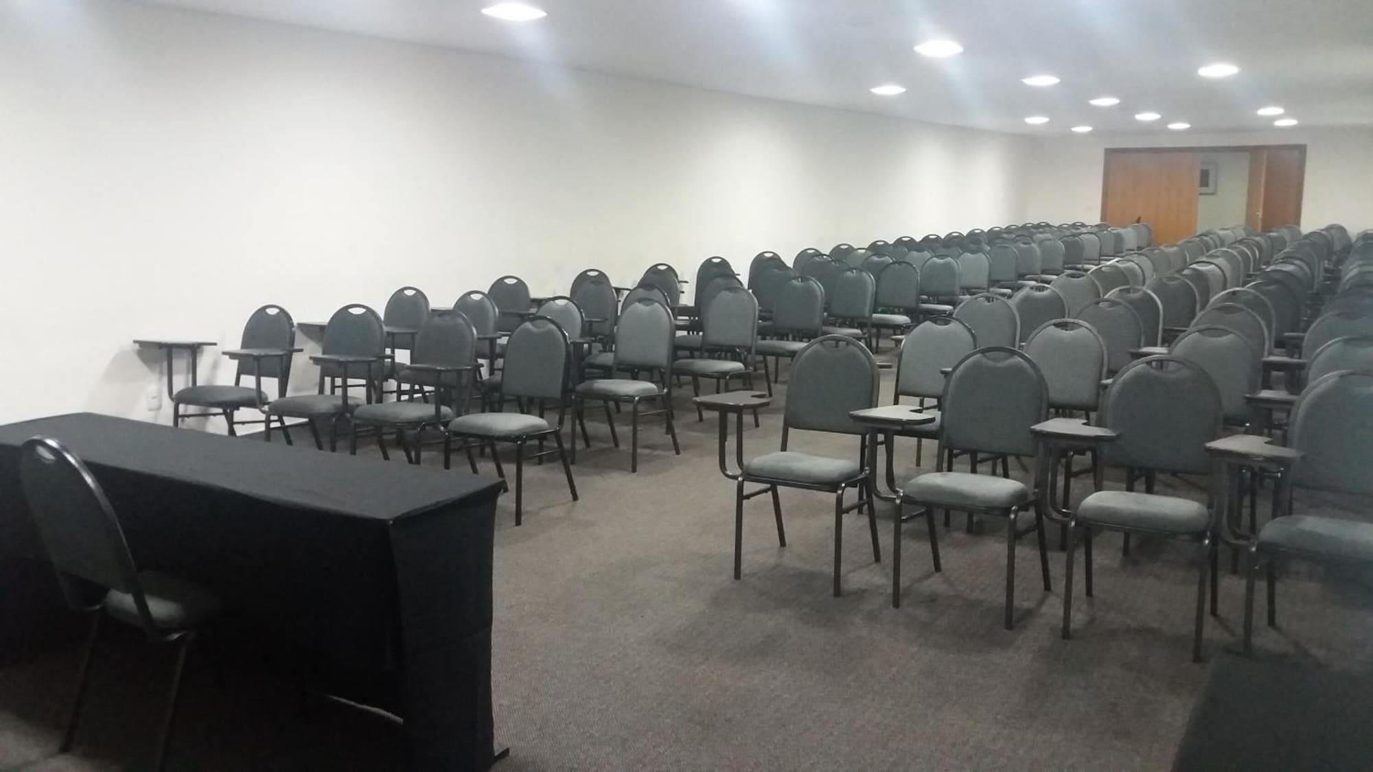 Sala de reuniões Esplanada Brasilia Hotel