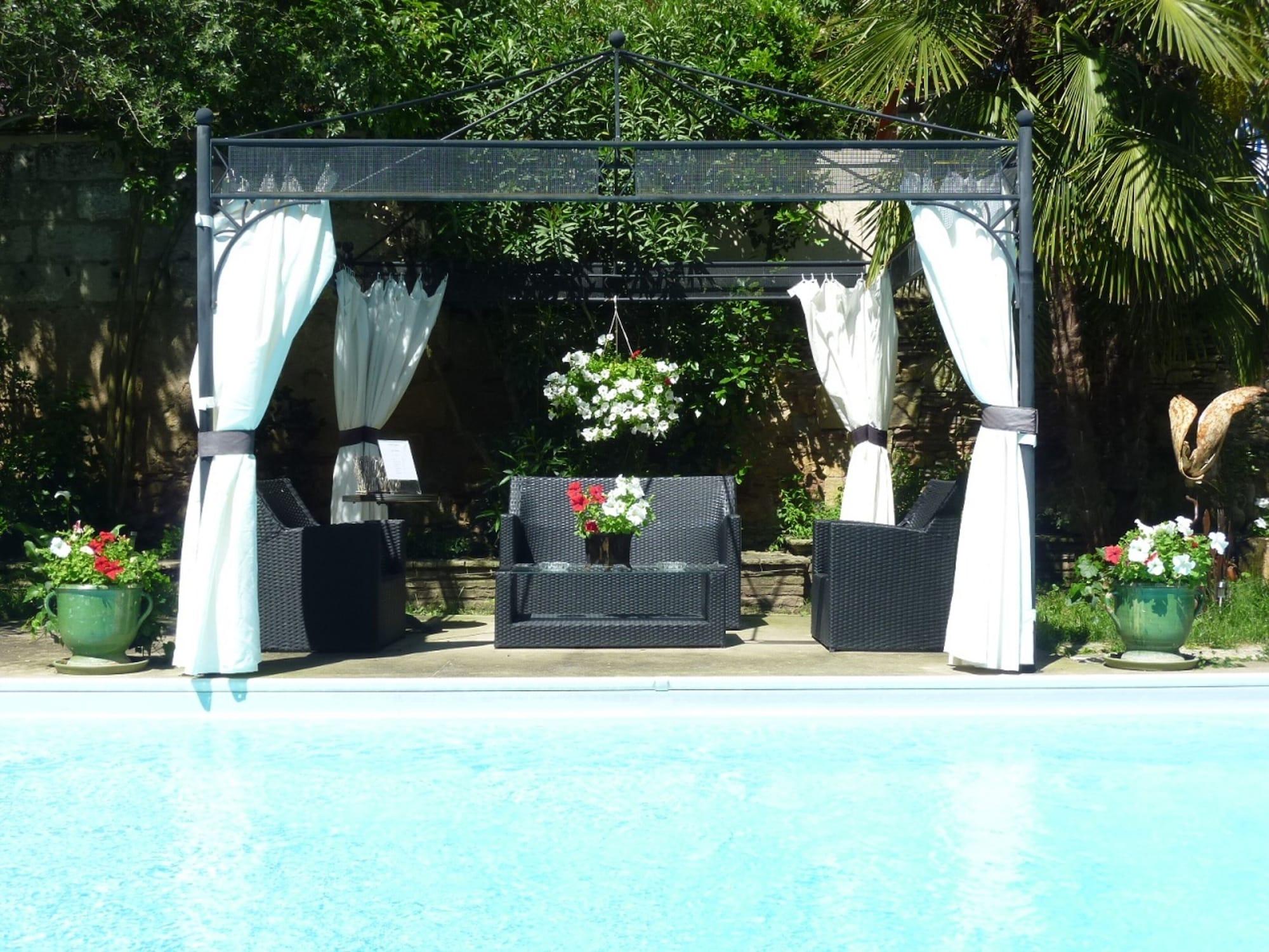 Vista Piscina Hôtel de France Bergerac