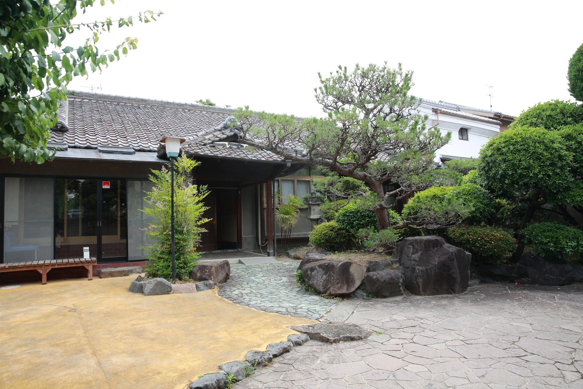 Vista Exterior Yuzan Guesthouse - Hostel