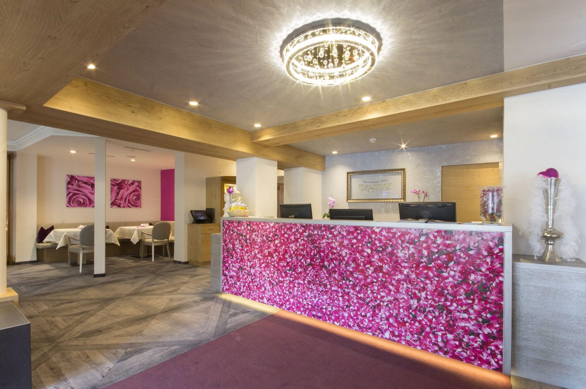 Vista Lobby Hotel Toalstock