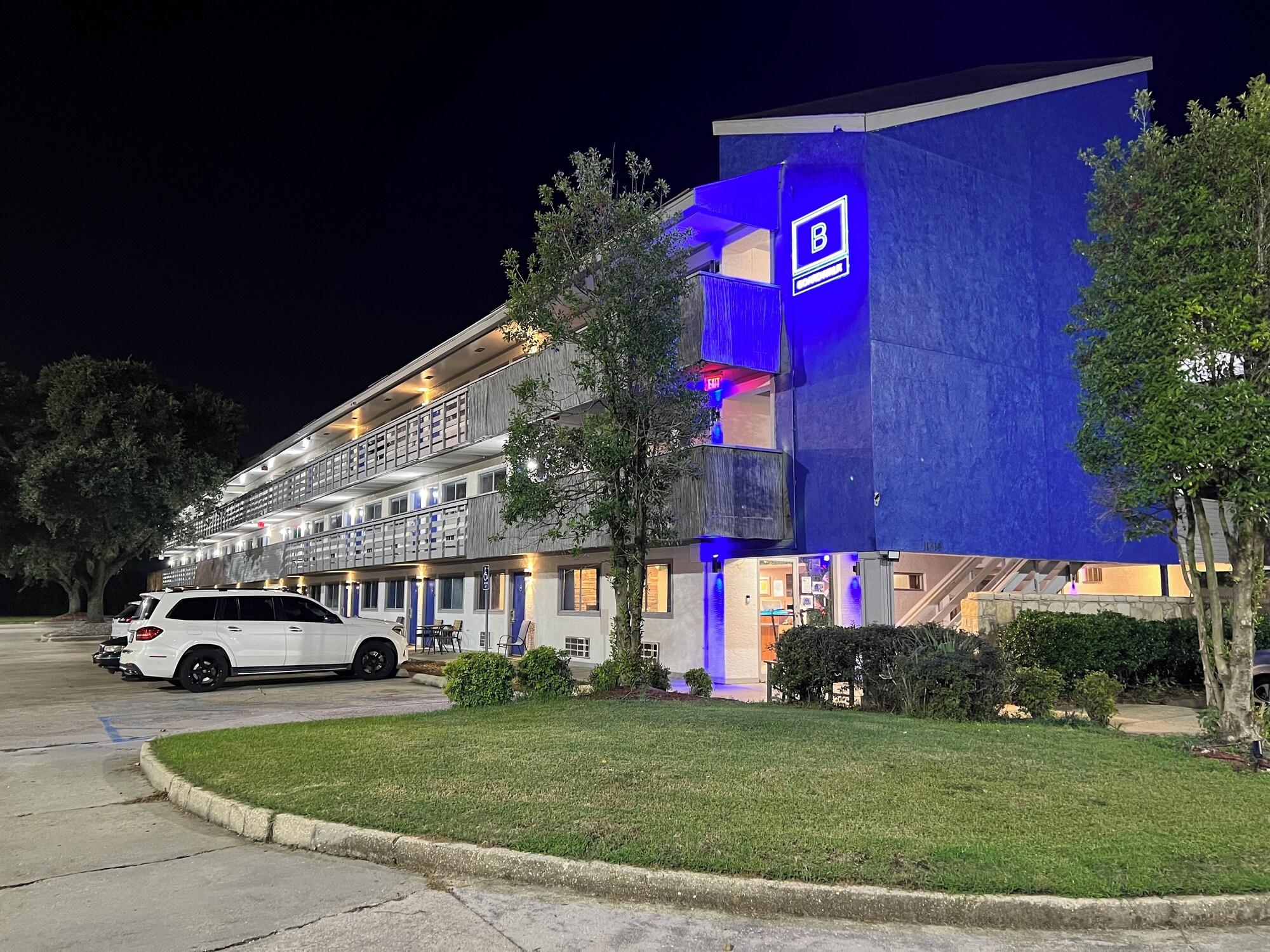 Varios Boardwalk Suites Baton Rouge