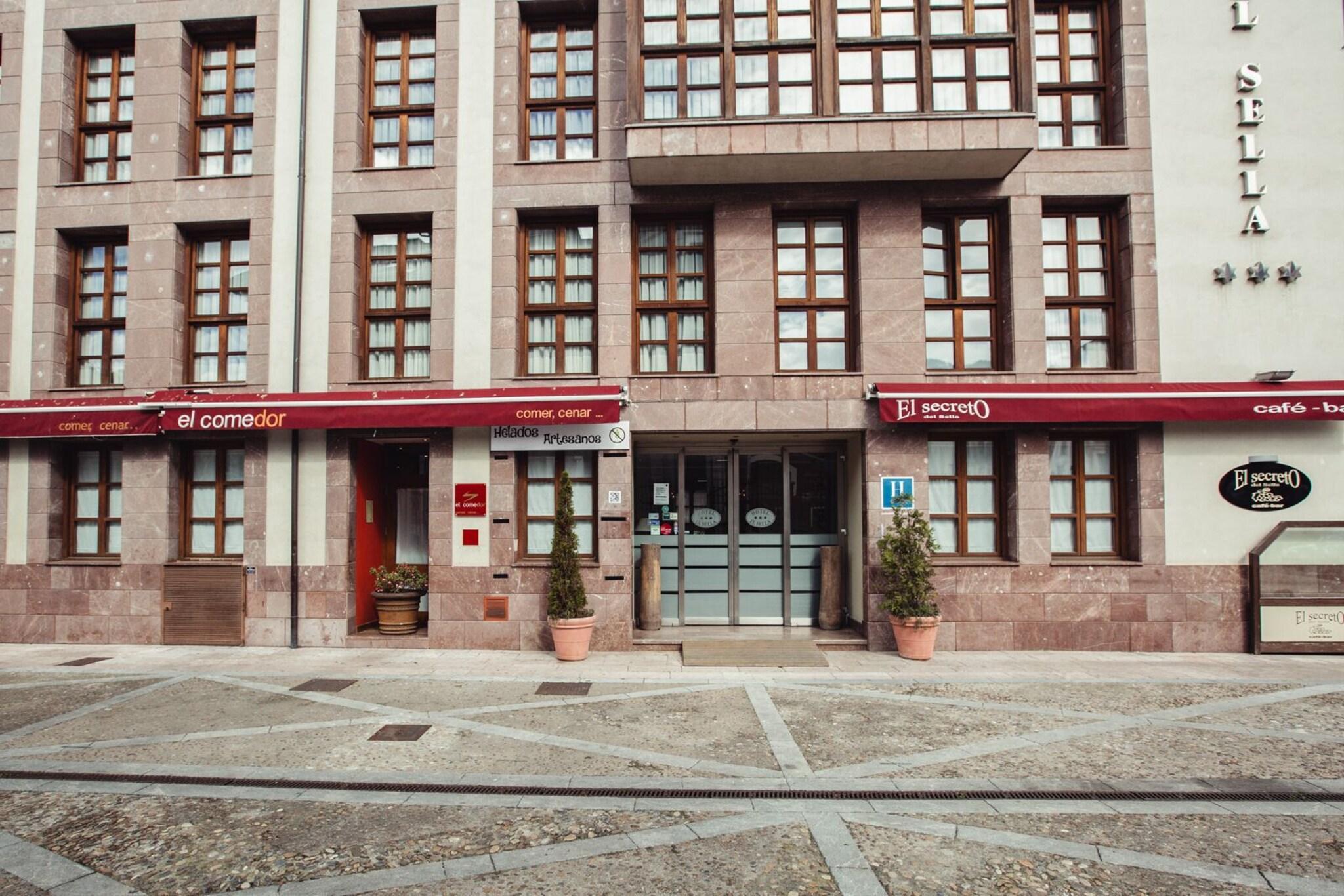 Vista Exterior Hotel El Sella