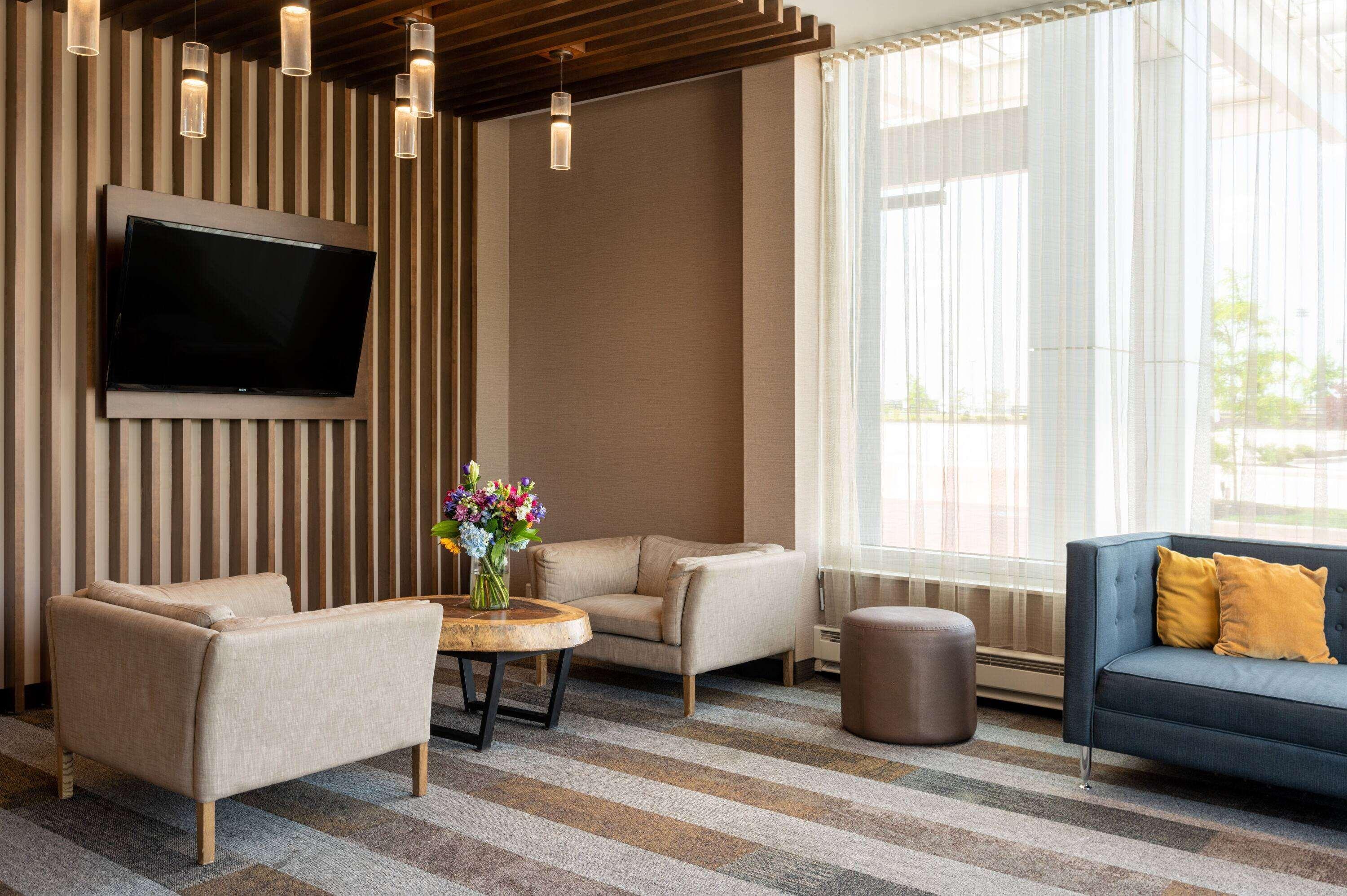 Vista Lobby Wyndham Westfield