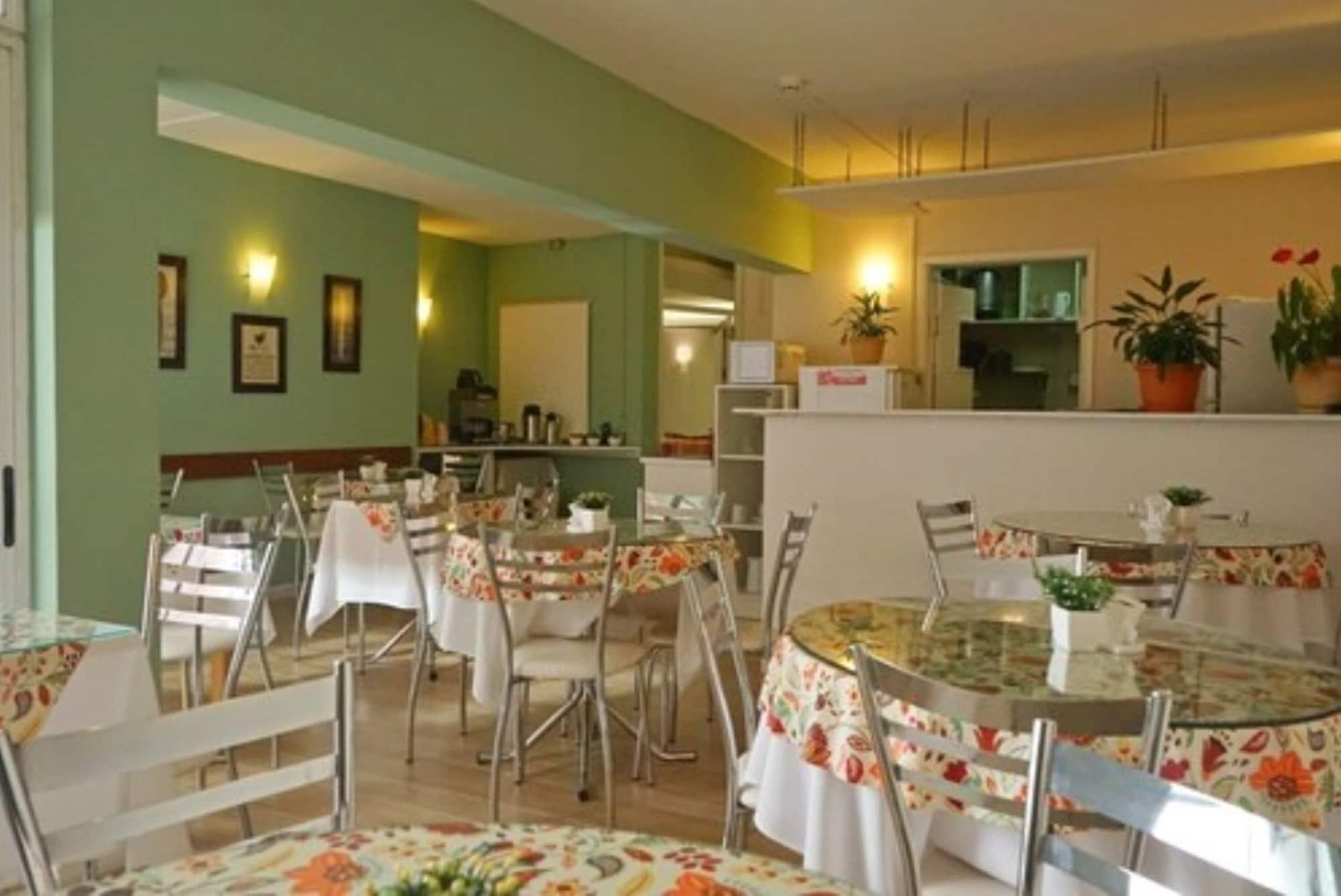 Bar/Salón De la Plaza Hotel