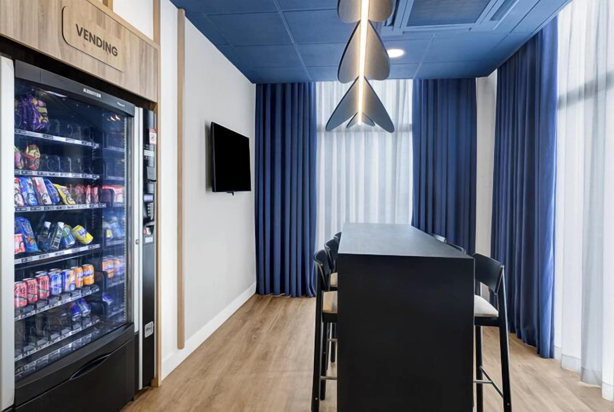 Vista Lobby B&B Hotel Las Rozas