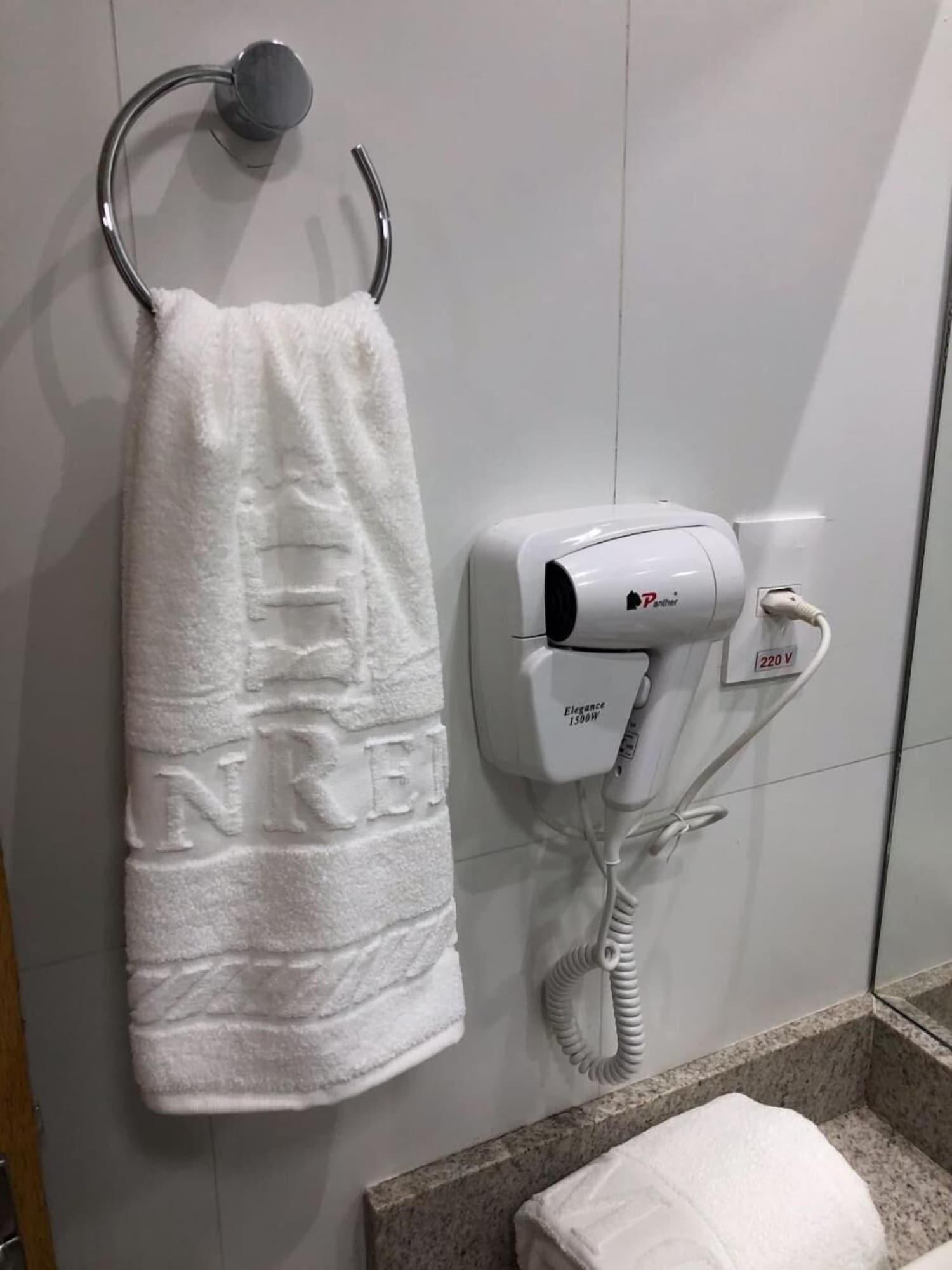 Equipamiento de Habitación Hotel San Remo