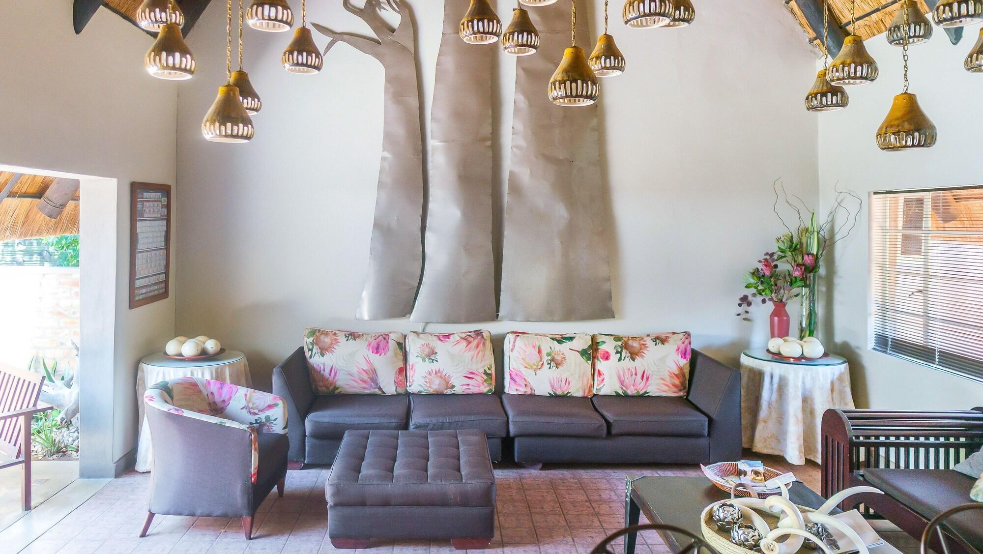 Bar/Salón Nguni Lodge