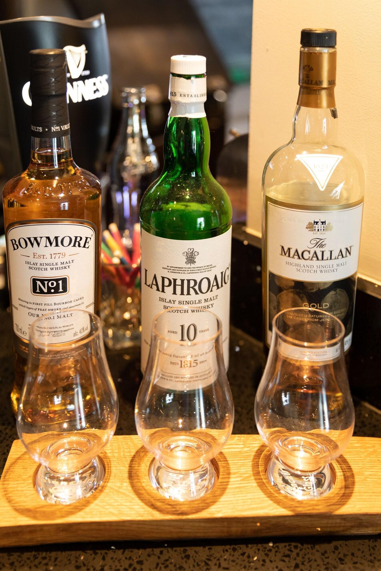 Bar/Salón A Park View Hotel