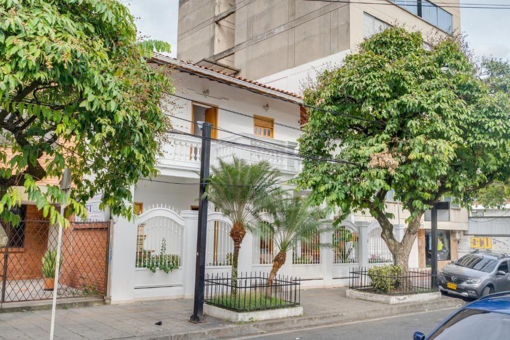 Vista Exterior Hotel Granada Embassy