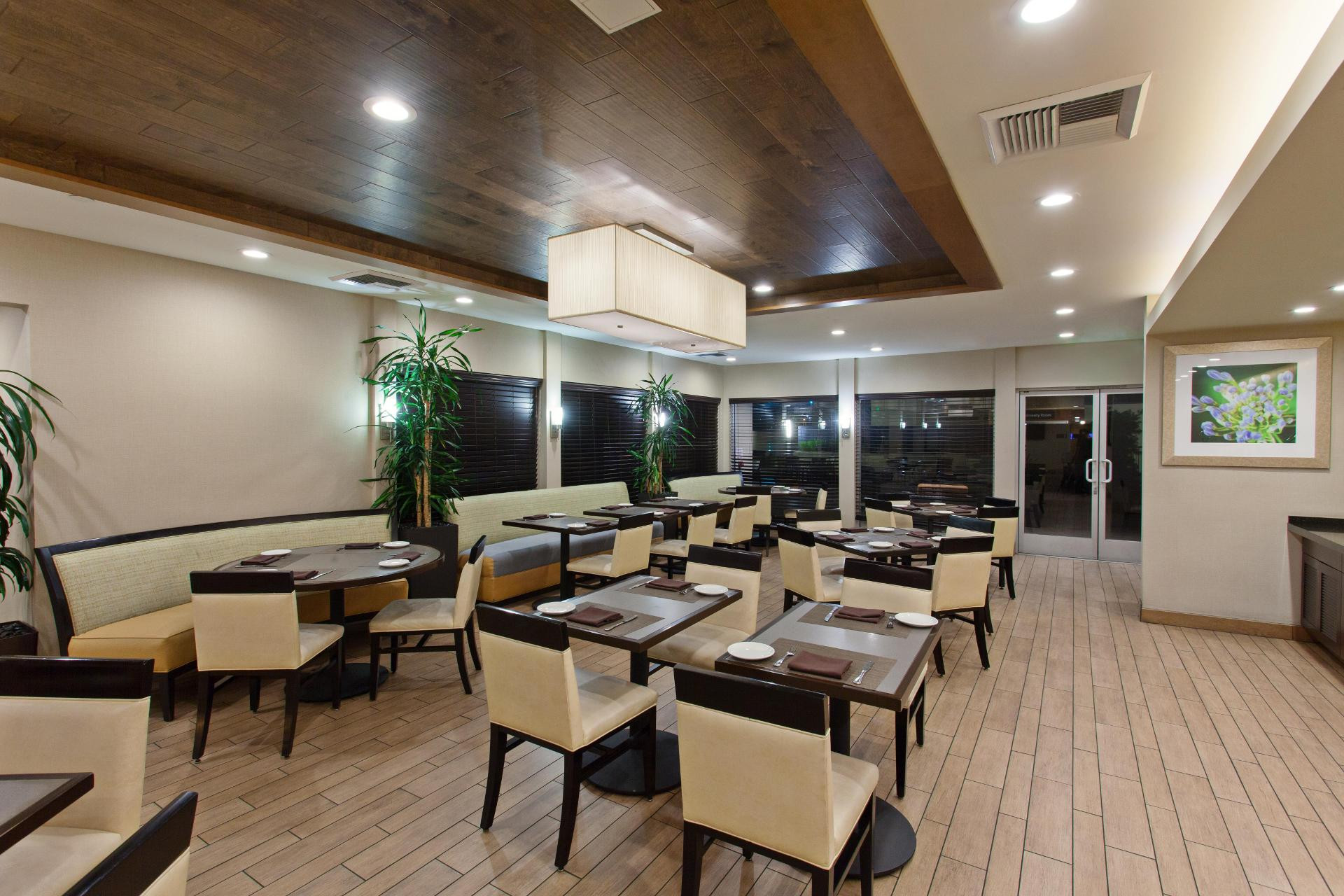 Restaurant Hilton Garden Inn Marina Del Rey