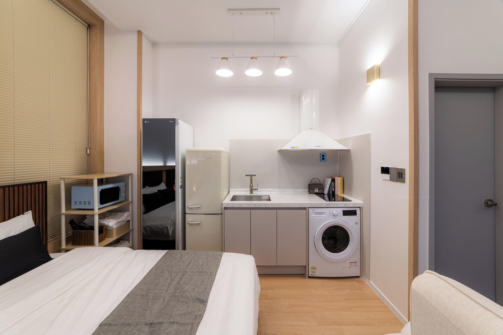 Equipamiento de Habitación STAY On-A