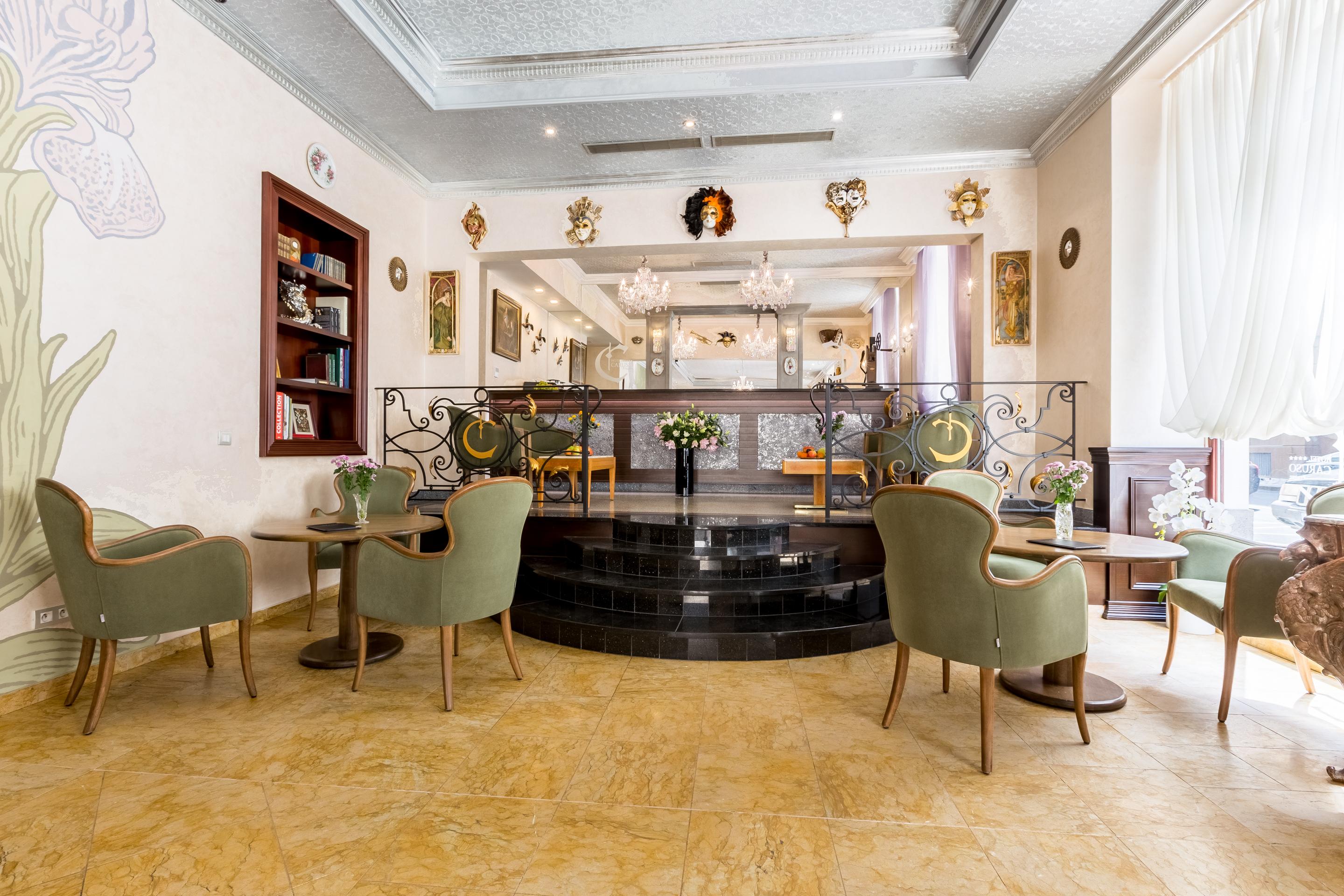 Bar/Salón Myo Hotel Caruso