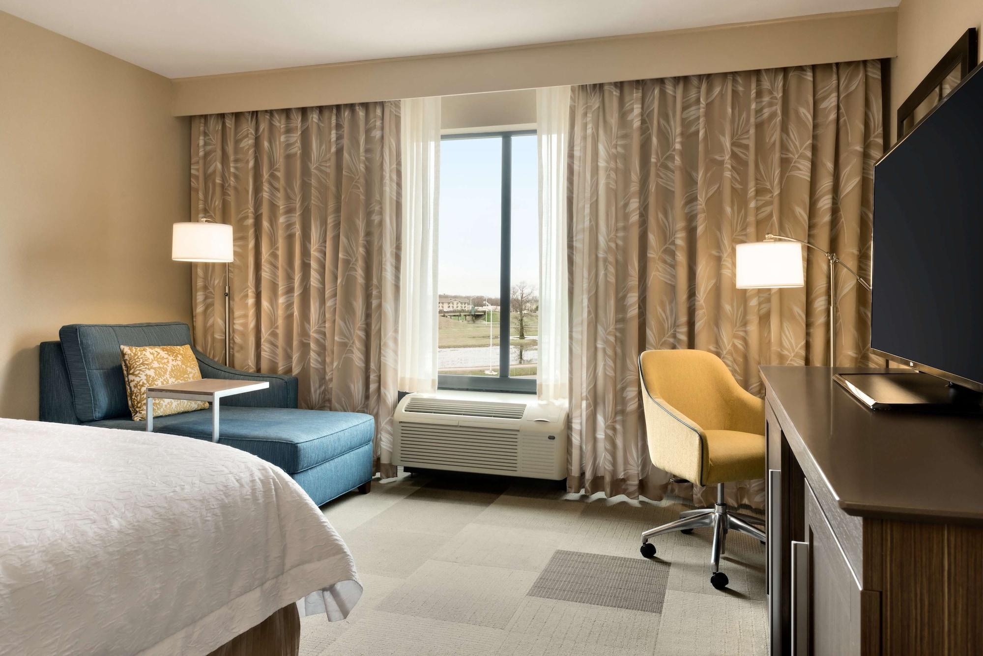 Habitación Hampton Inn & Suites Monroe