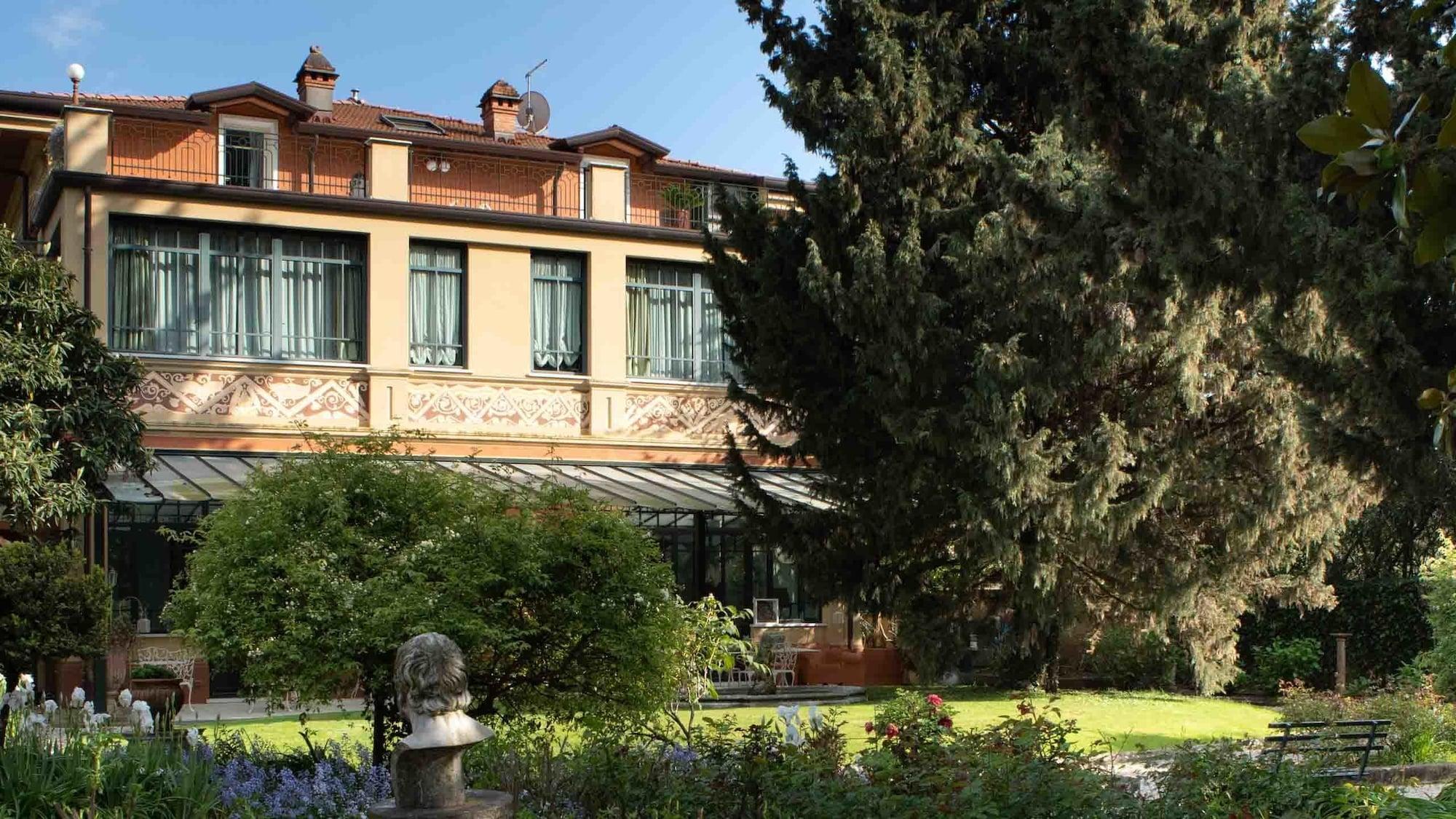 Vista Exterior Villa Belverde