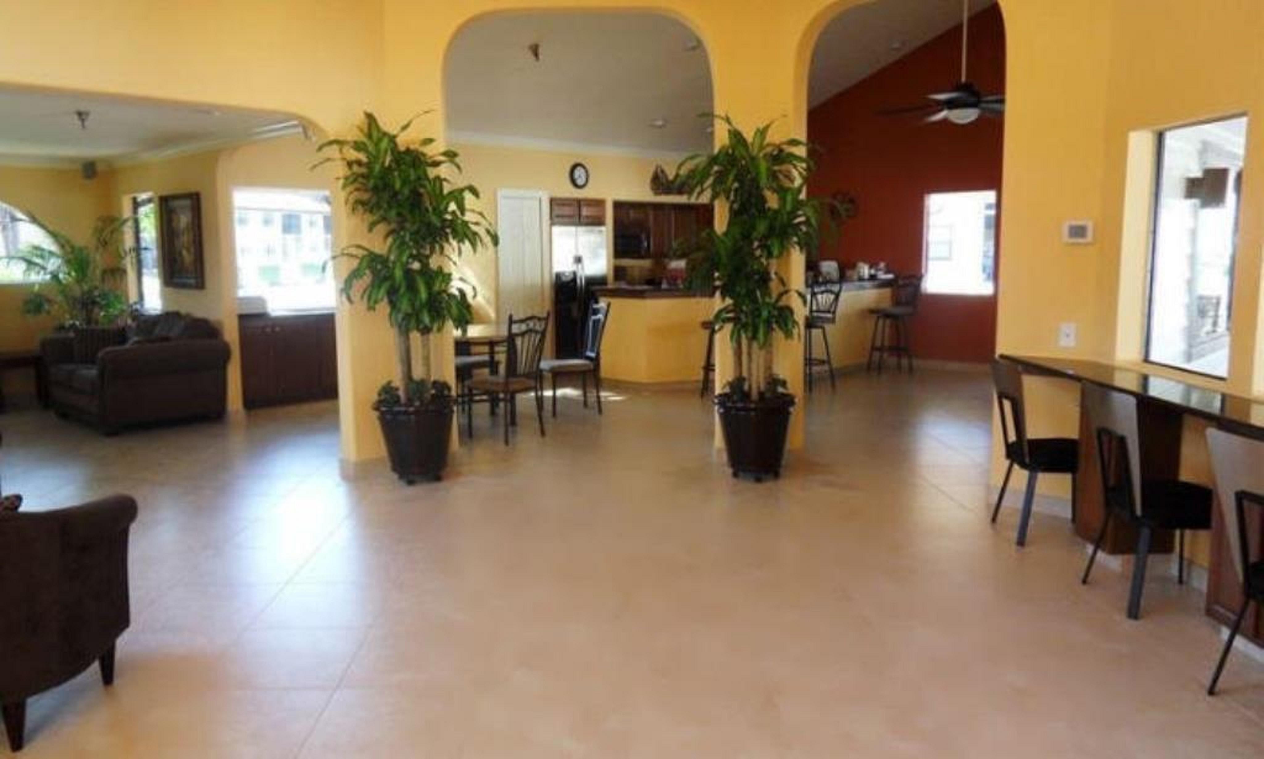 Vista Lobby Shorewalk Vacation Villas