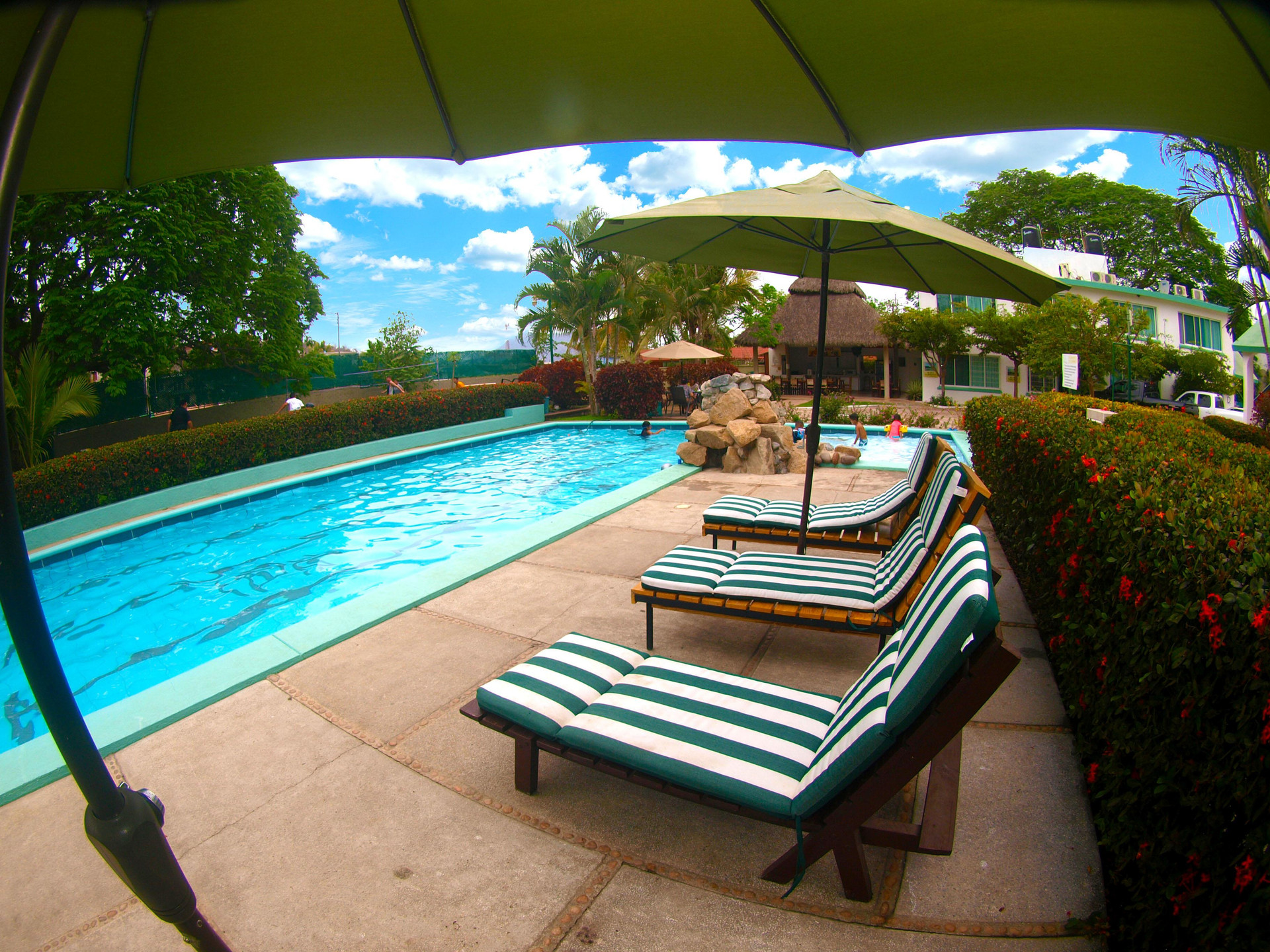 Varios Hotel Parotas