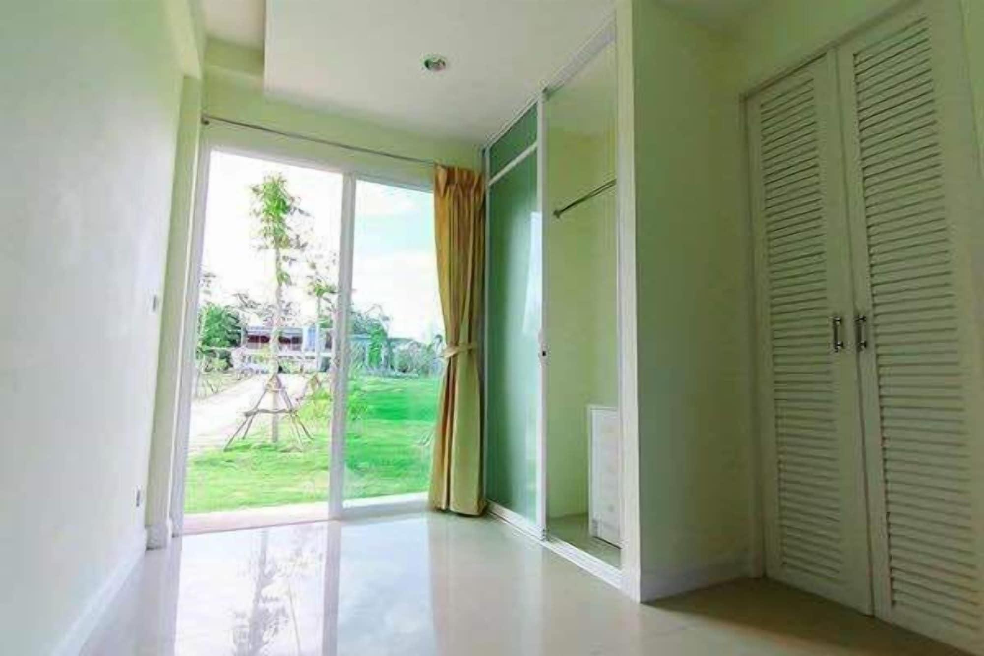 Set de Habitación Worawee Resort & Spa