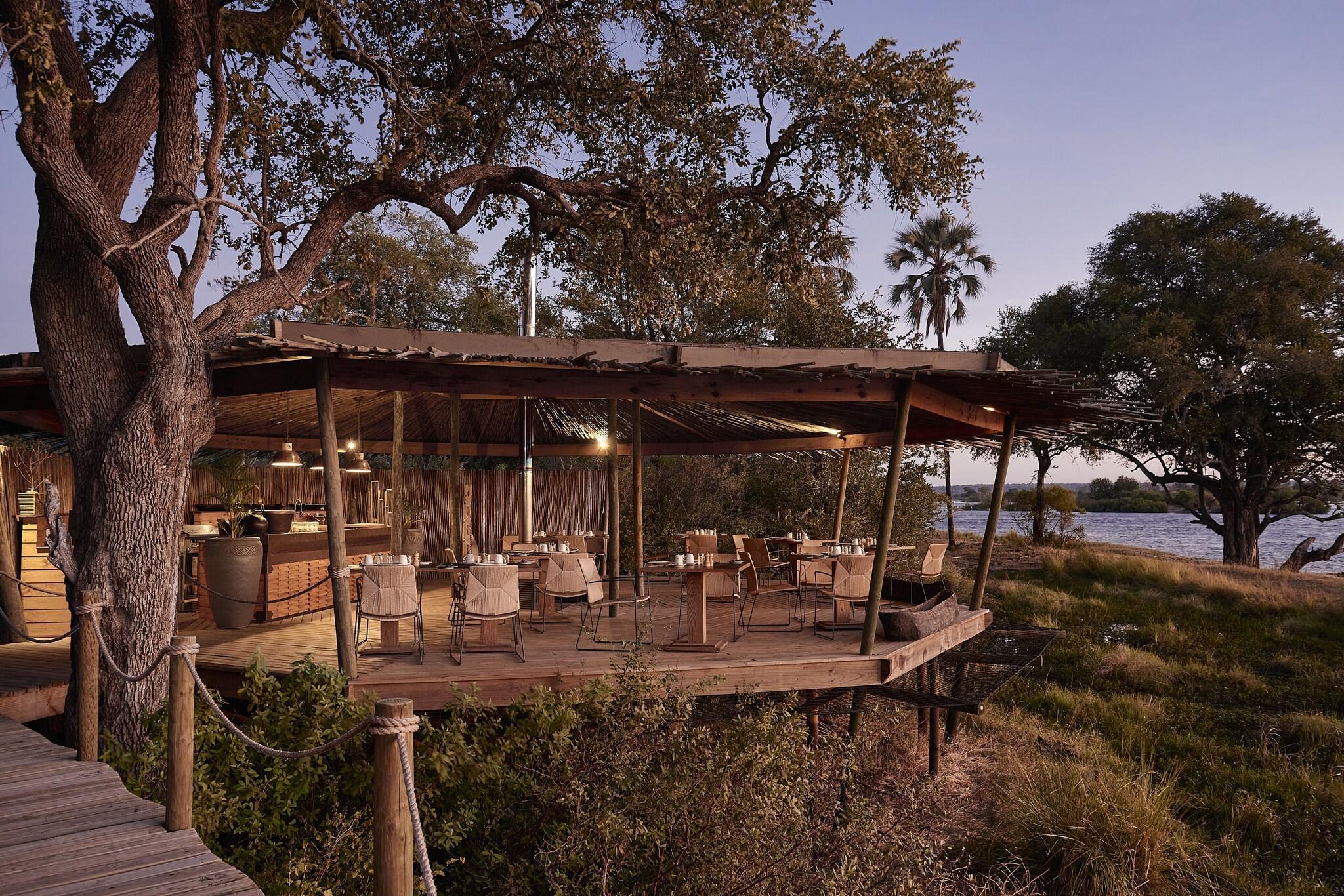Restaurant Victoria Falls River Lodge