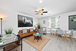 Alquiler Vacacional - Stallion 2bedroom 1bath w/ Free Parking and Wi-Fi Peaceful and Clean Book now!