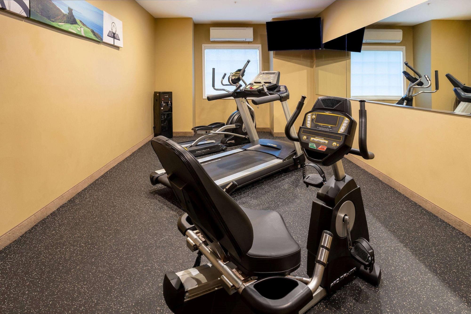 Gimnasio Microtel Inn & Suites by Wyndham Salisbury