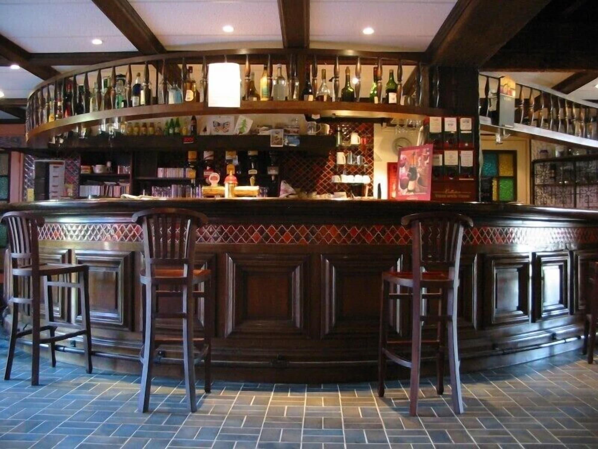 Bar/Salón Hôtel Bomotel