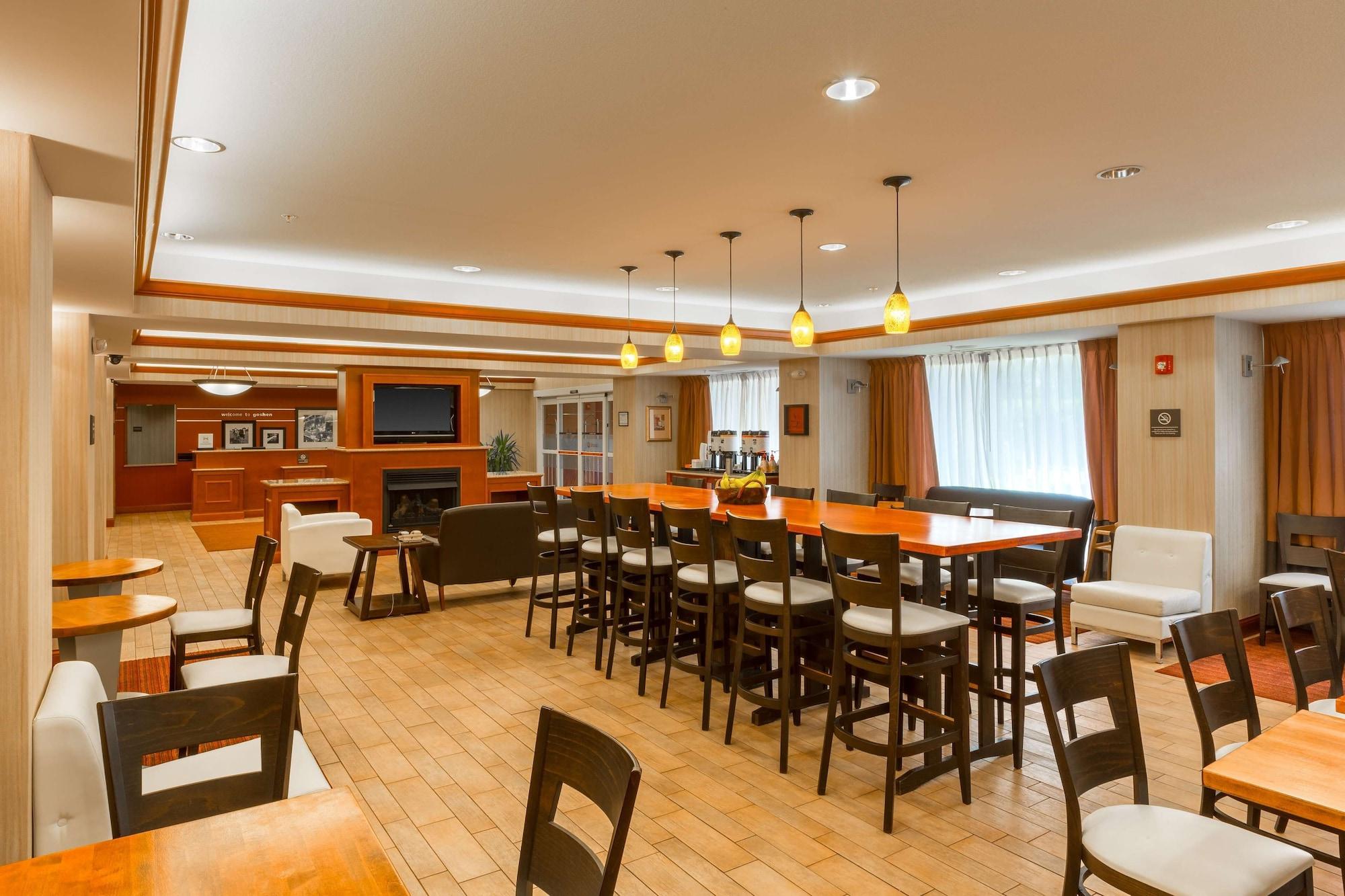 Restaurant Hampton Inn Goshen