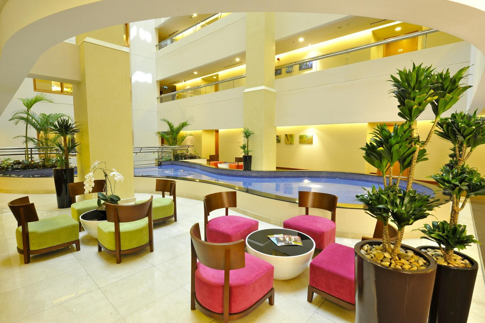 Vista Lobby Fraser Suites Seef Bahrain
