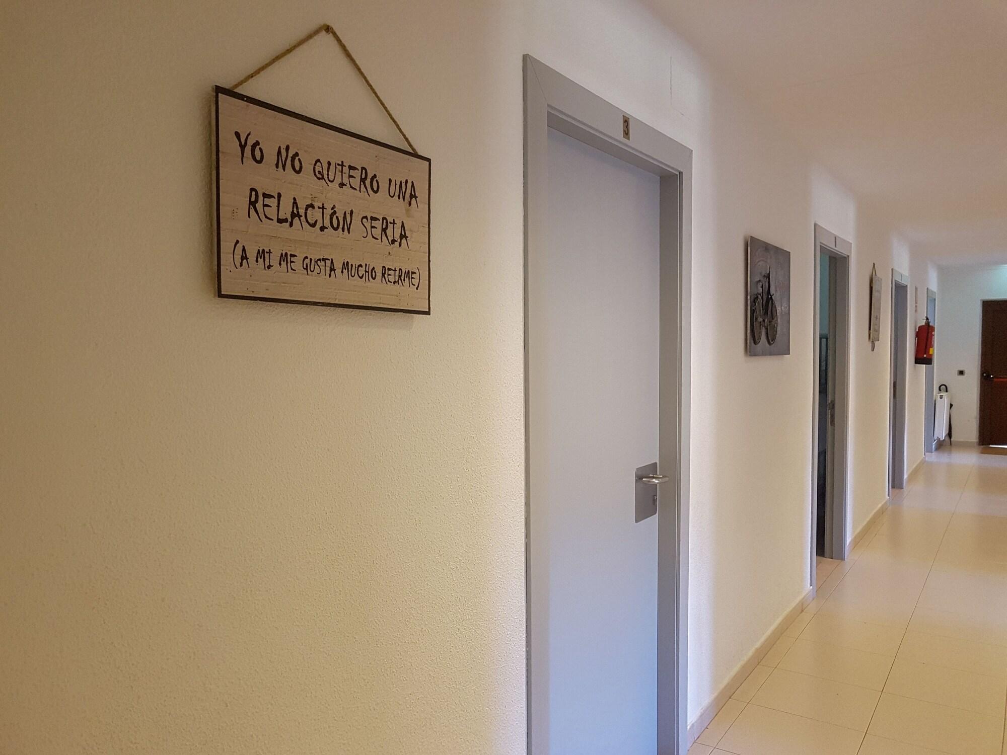 Varios Hostel El Oso Pardo
