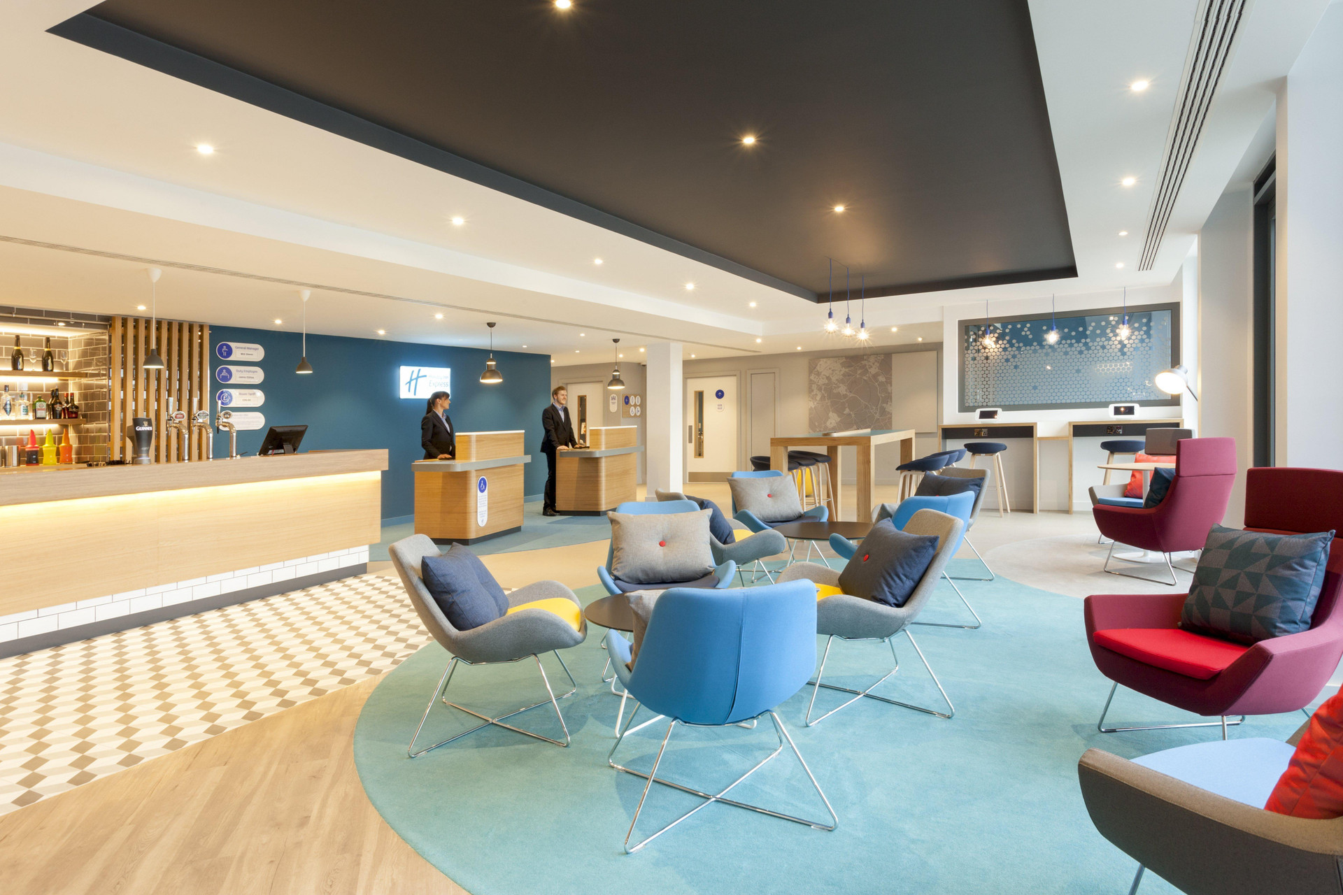 Restaurant Holiday Inn Express St. Albans - M25, Jct.22 by IHG