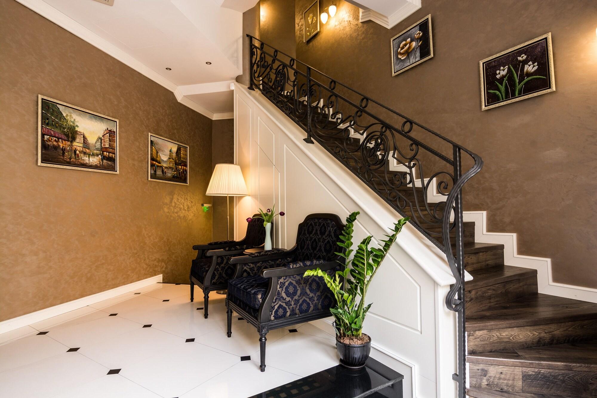 Varios Guest House Coco