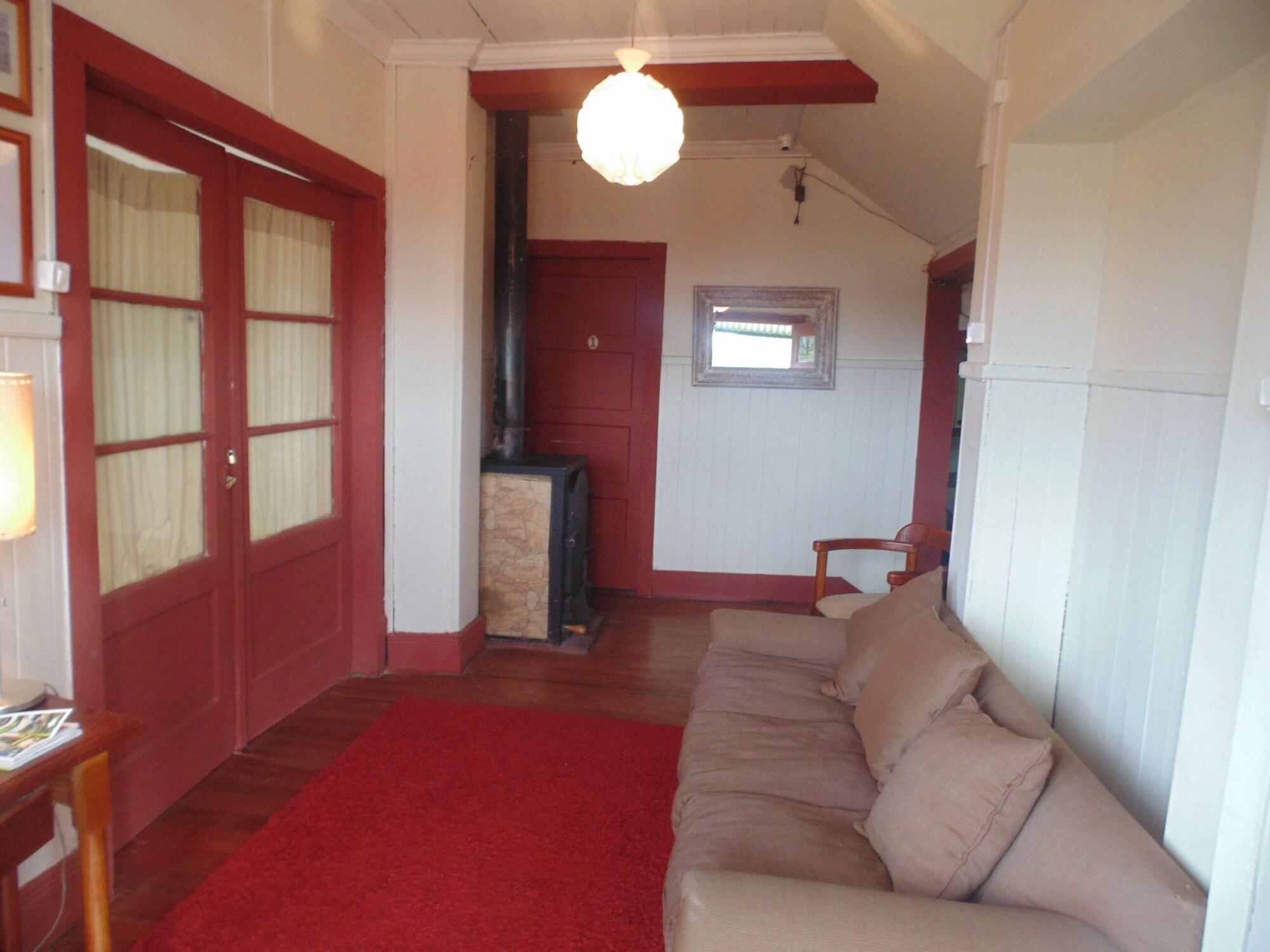 Vista Lobby Hostal Arrayan
